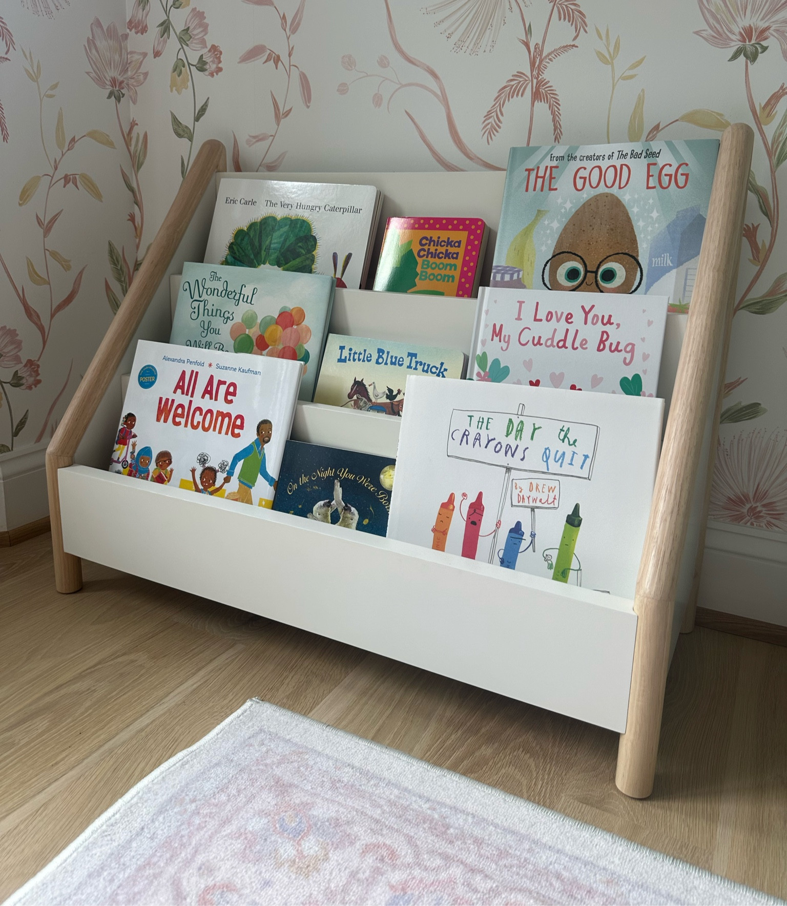 Nursery bookshelf 💓

#LTKKids #LTKHome #LTKBaby