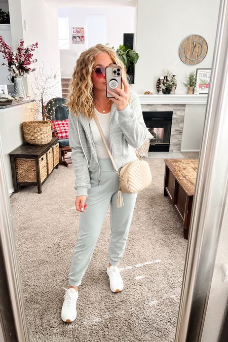 Winter outfits from Amazon 🤍 grab your true size. 
#ltkunder50 #ltkunder100 #ltksalealert 

//Amazon outfit ideas, casual outfit ideas, casual fashion, amazon fashion, found it on amazon, amazon casual outfit, cute casual outfit, outfit inspo, outfits amazon, outfit ideas, Womens shoes, amazon shoes, Amazon bag, purse, size 4-6, winter outfit Amazon, early spring outfits, joggers, white sneakers for winter, spring outfit, early spring outfits, 

#LTKitbag #LTKstyletip #LTKshoecrush
