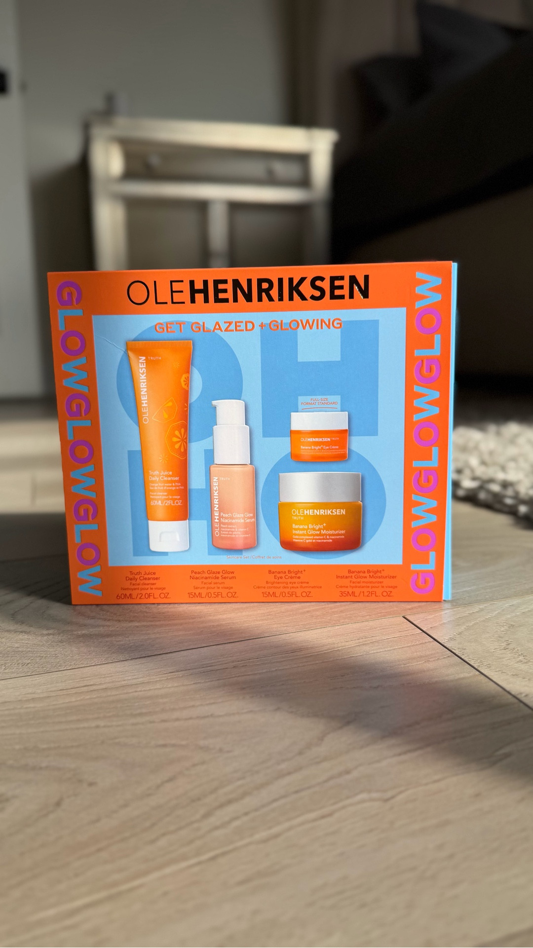 Dry. Dull. Zero glow.
That was my skin before I tried the Get Glazed + Glowing set from Ole Henriksen — and now??
✨ Glassy
✨ Juicy
✨ Smooth and hydrated ALL day

#LTKSaleAlert #LTKselfcare #LTKBeauty