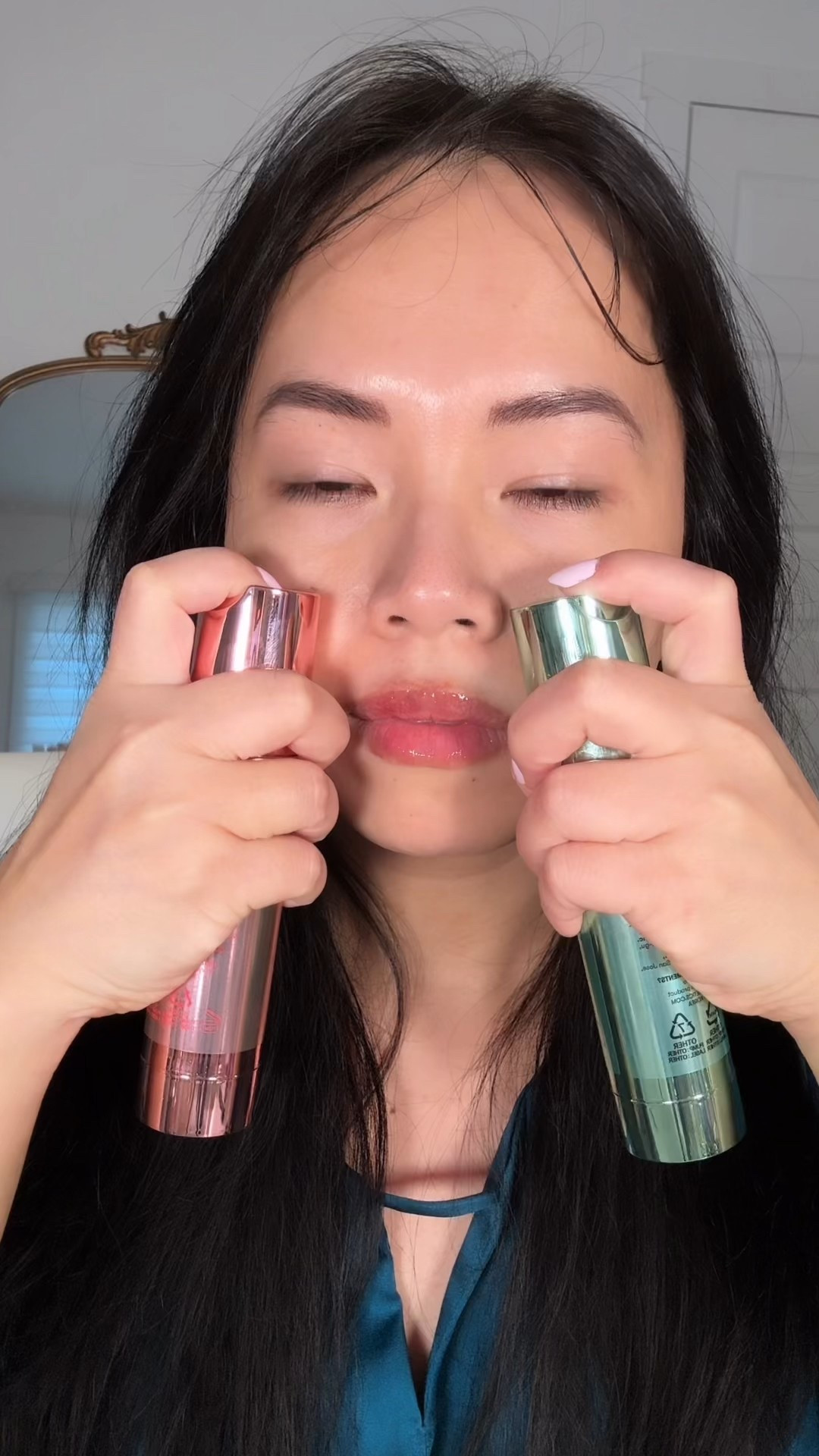 Reti-A vs. Collagen @VT Cosmetics US Reedle Shot 100 

Same reedle tech, two totally different skin goals 

🔬Reti-A Reedle Shot 100
Powered by Retinol + Bakuchiol, this one’s for the glow-getters who want smoother texture, refined pores, and anti-aging benefits. It speeds up skin renewal, clears dullness, and gives you that “glass skin” vibe ,but stronger. Best for night use and those used to actives.

💗 Collagen Reedle Shot 100
Hydrolyzed collagen, milk protein, and vitamin E come together to plump and hydrate dry, tired skin. This is your go-to if you’re looking for bounce, barrier support, and a dewy finish. Great for daily use, even if your skin is sensitive.

🌿 Both use VT’s micro spicule (reedle) system to enhance absorption, like microneedling in a bottle, minus the downtime.

💙Which one fits your routine best?
🔄 Renewal or hydration?

Personally, I prefer the Reti-A Reedle Shot 100 because it provides gentle exfoliation while allowing the Vitamin A complex to penetrate deeply into the skin.
.🛍️Now Available @Ulta Beauty 
#ReedleShot100 #VTcosmetics 

#LTKBeauty #LTKStyleTip #LTKSaleAlert