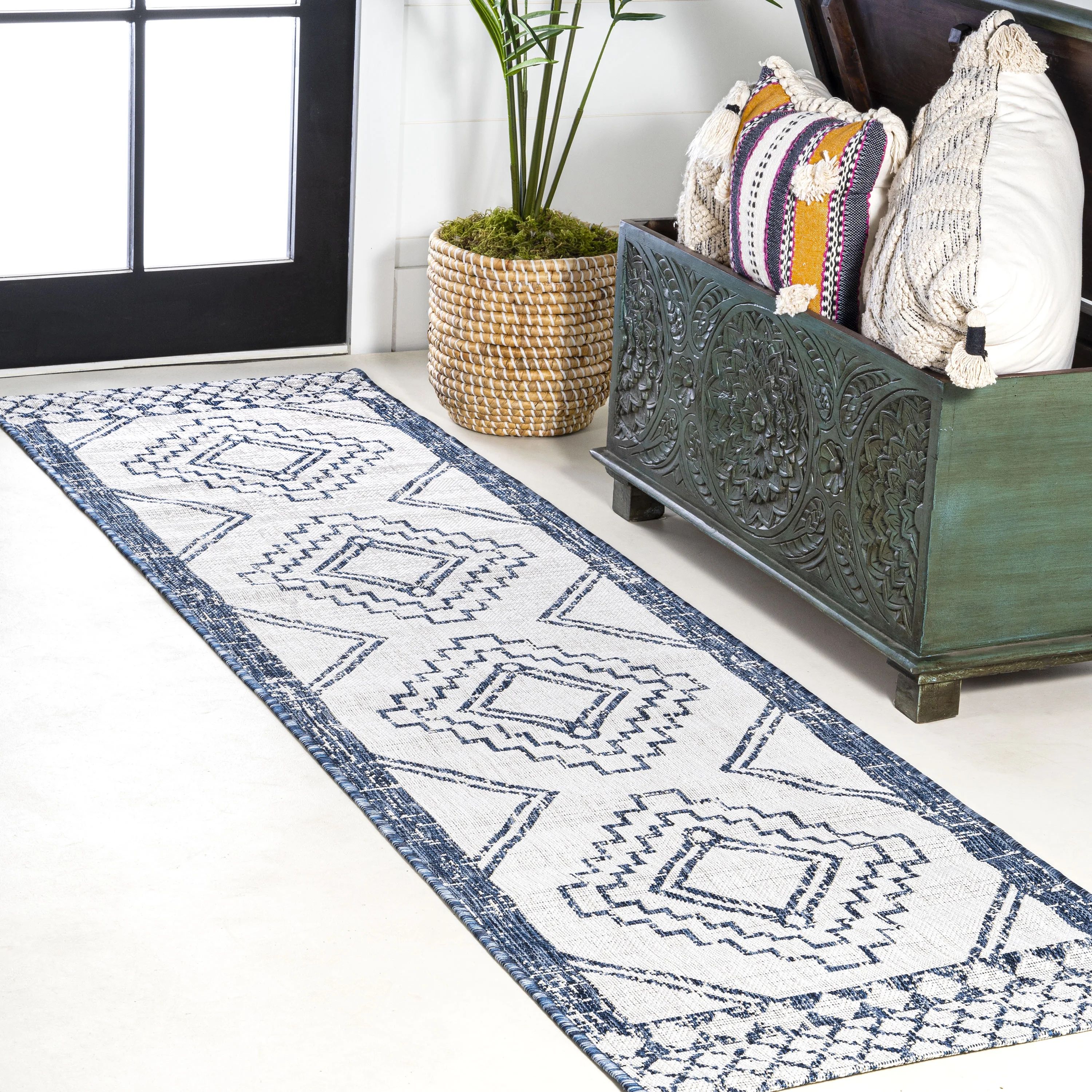 2'x10' Marokko Diamond Medallion Indoor/Outdoor Runner Rug, Ivory/Blue - JONATHAN Y | Walmart (US)