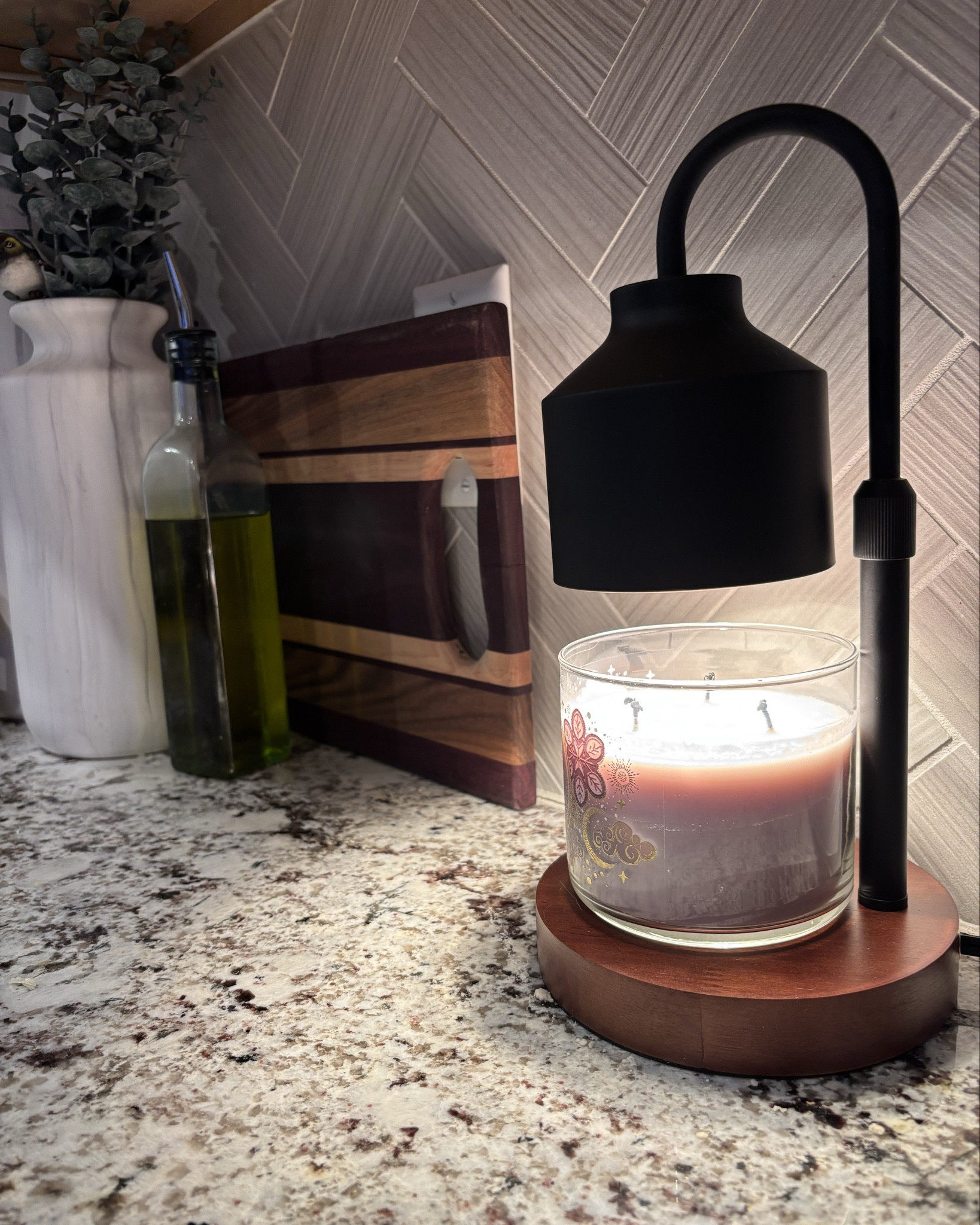 The best candle warming light. Adjustable, timer function, and stylish. 

#LTKmomlife #LTKdayinmylife #LTKHome