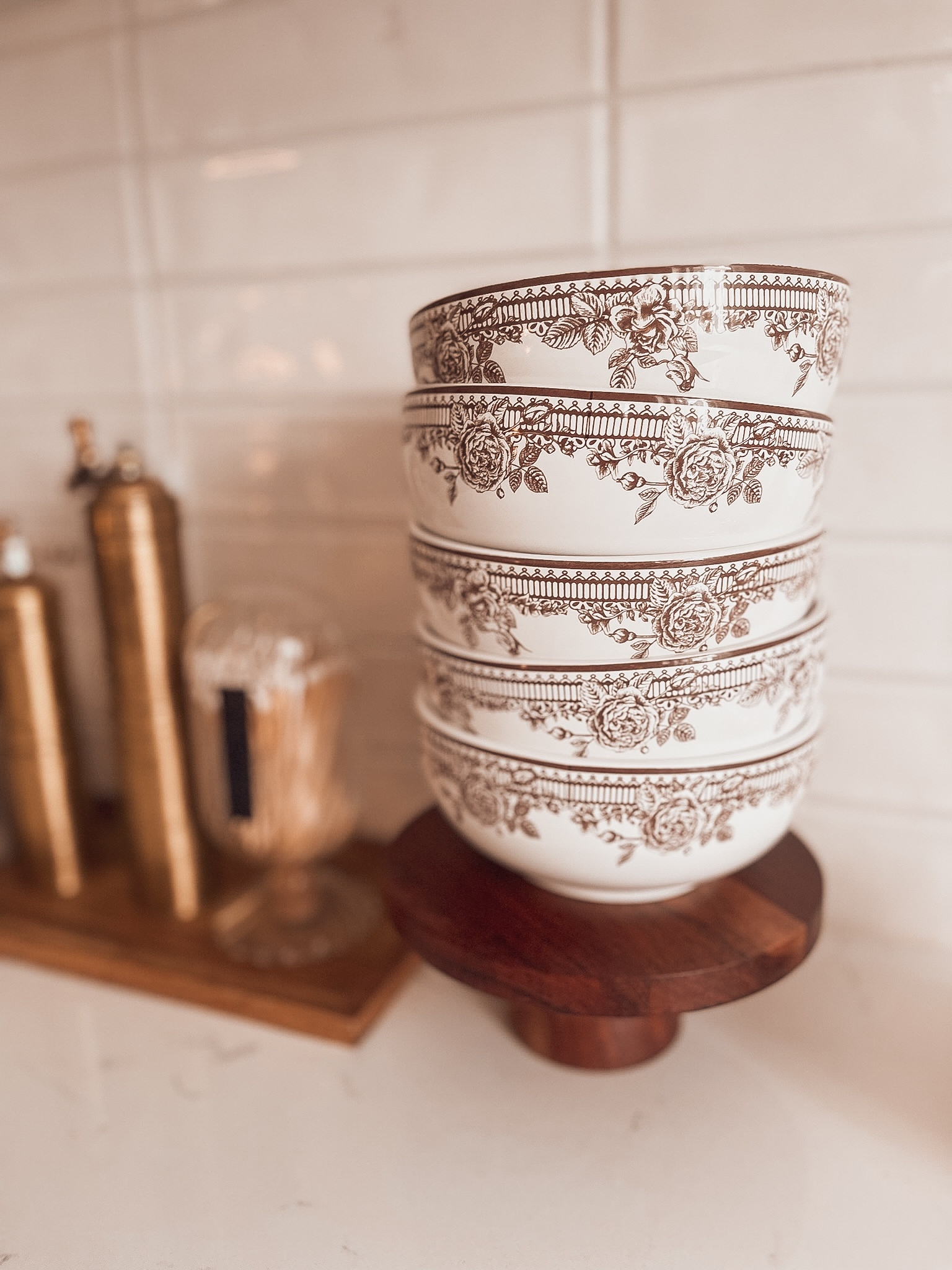 Decorative bowls, michaels home decor, fall bowls, gold salt and pepper grinder shakers, kitchen decor, kitchen counter home decorations

#LTKSeasonal #LTKhome #LTKfindsunder50