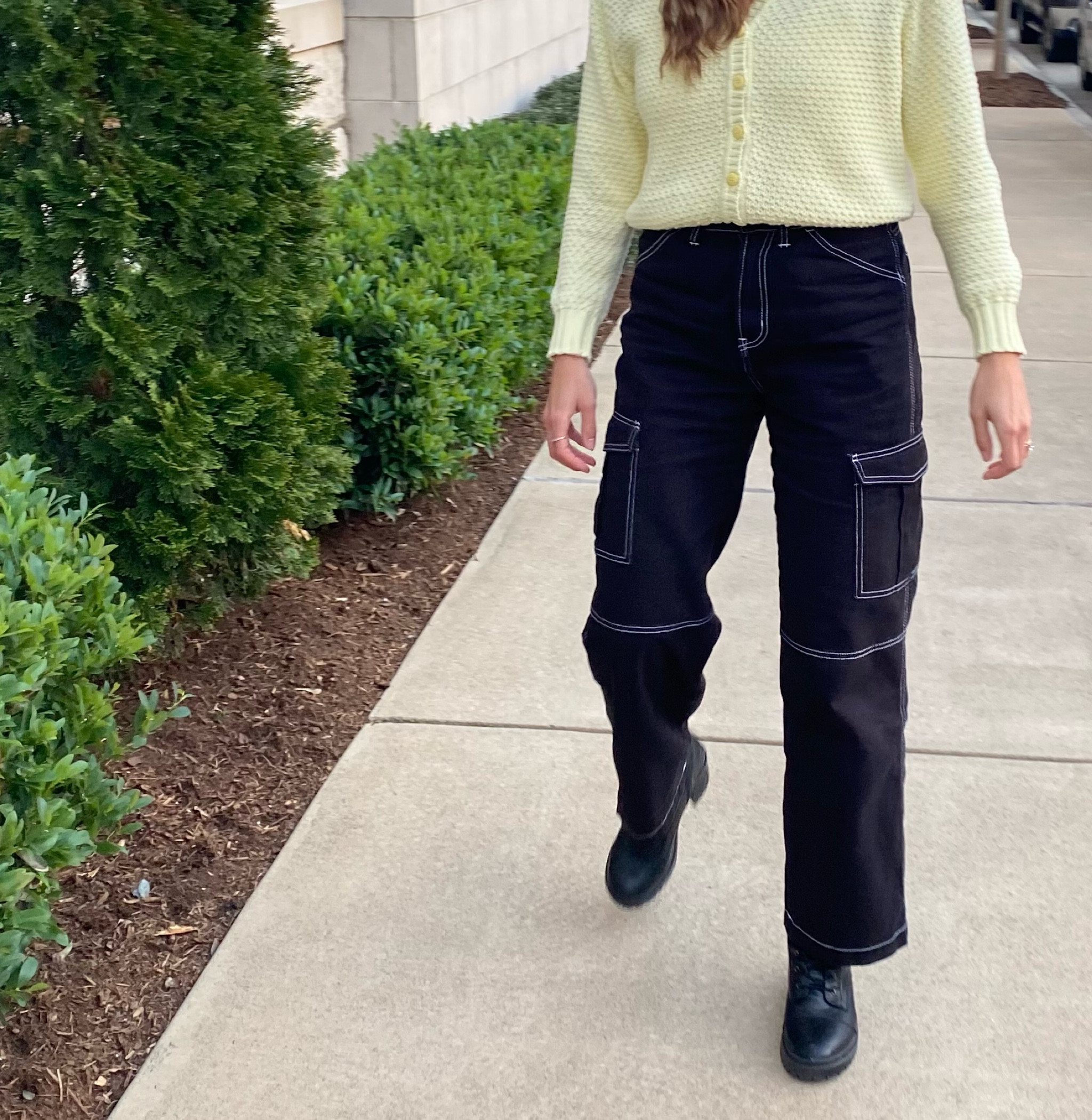 Loving my new h&m cargo pants 😻😻 

#LTKfit #LTKFind #LTKunder50