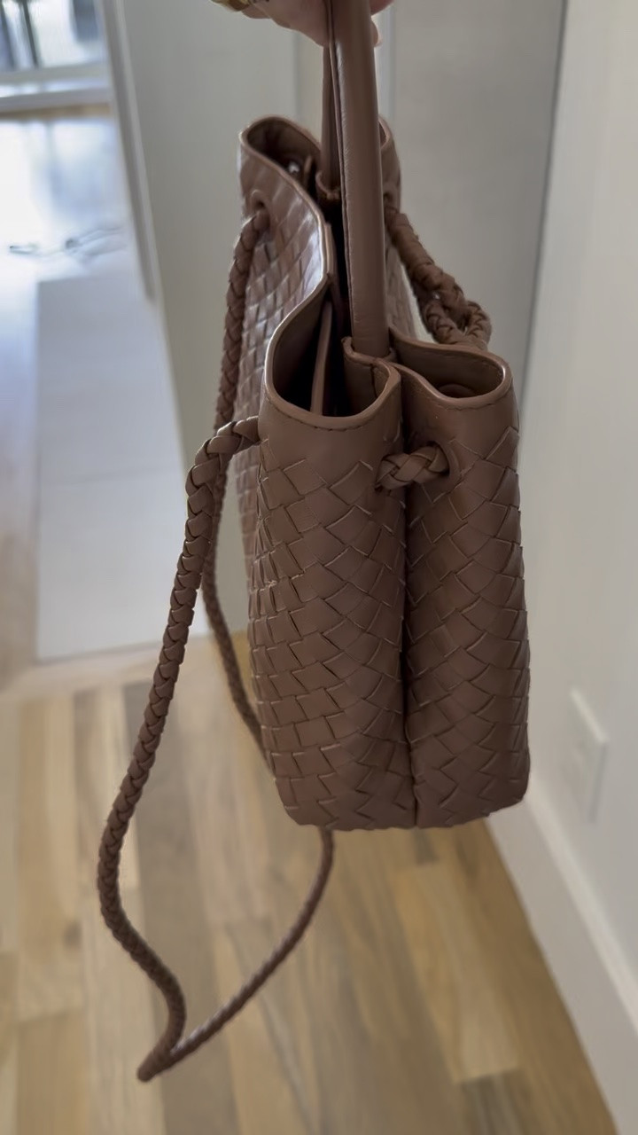 Love this purse for fall  
Also comes in bigger size and suede great quality and affordable quince

#LTKSaleAlert #LTKPetite #LTKootd