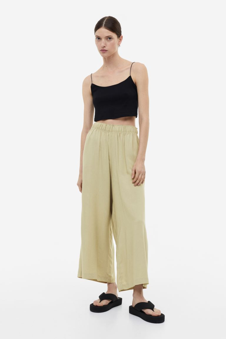 Crop Pull-on Pants | H&M (US + CA)
