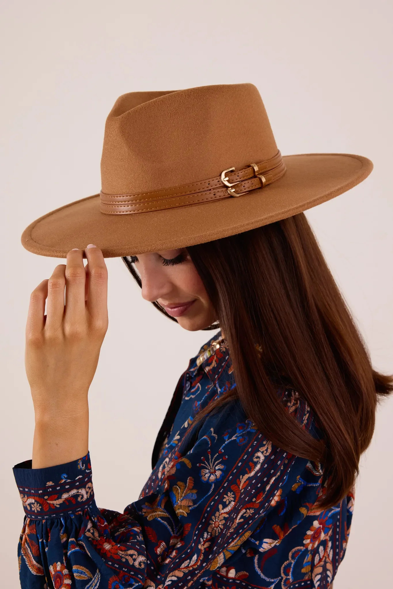 Abigail Hat- Camel | Avara