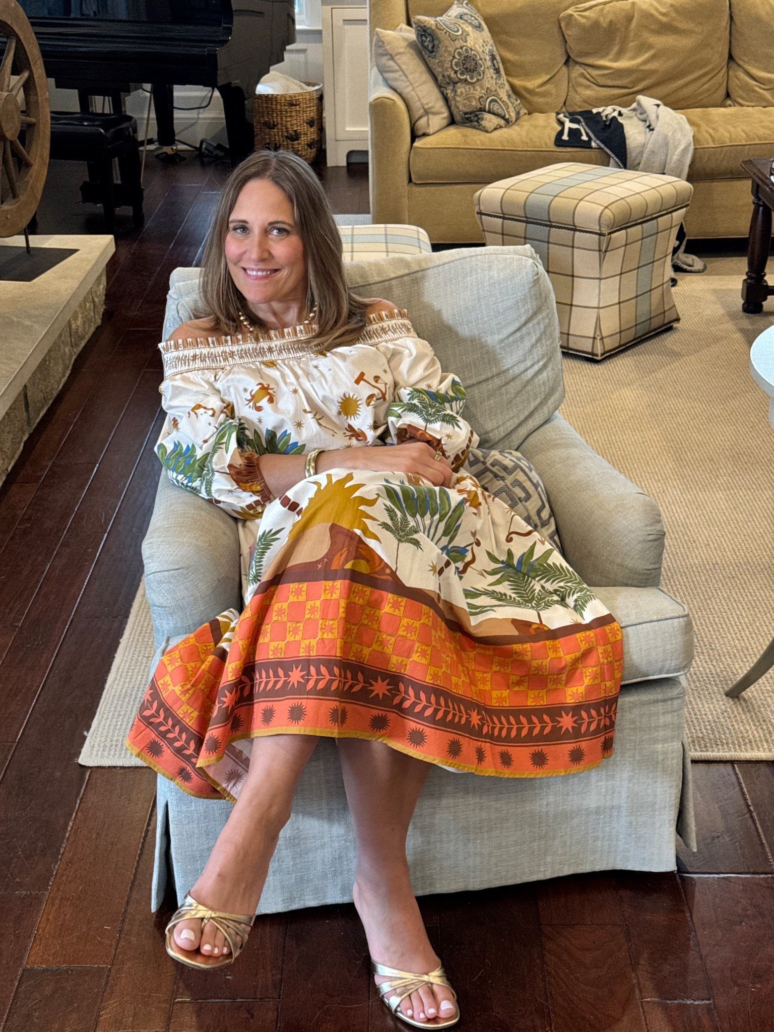 Elevate your dining experiences with this stunning off-the-shoulder top and matching skirt! The gorgeous ensemble features a bold print that exudes luxury and is sure to catch everyone's eye. Dress to impress, and turn heads as you enjoy magical evenings out! s

#LTKMidsize #LTKOver40