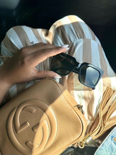 The little details — love these Celine sunglasses 😎

#LTKSeasonal #LTKitbag #LTKstyletip