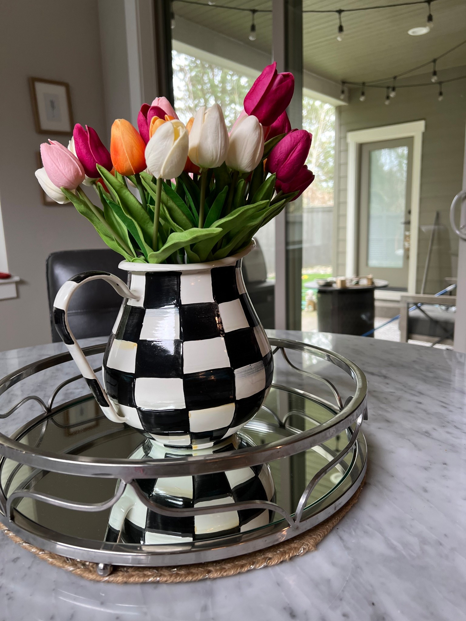 🧡🩷🤍 the cutest vase 

#LTKSpringSale #LTKSeasonal #LTKHome