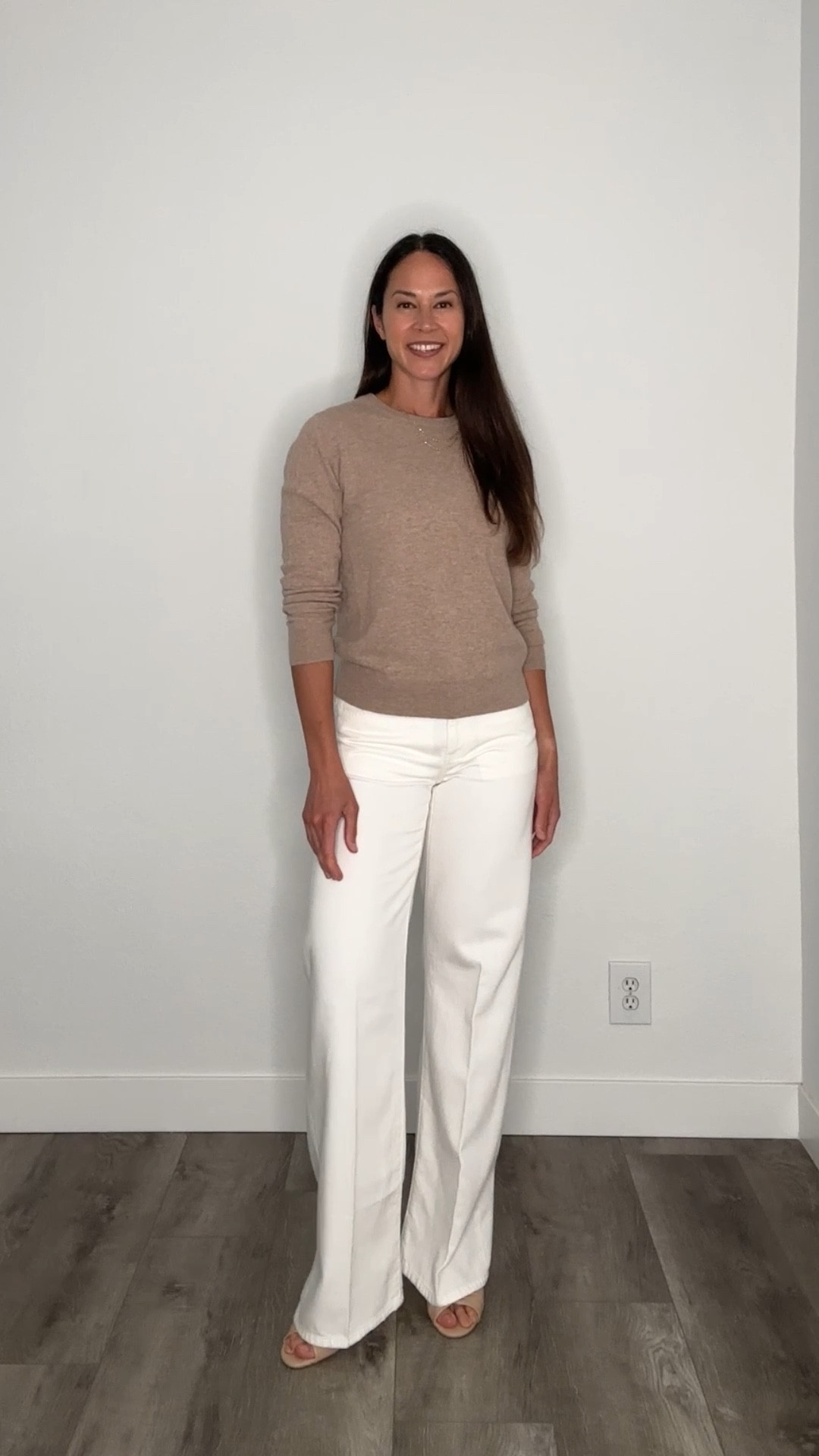 Polish your look by working with high quality ingredients like these Cabi white jeans and a cashmere sweater. Oh, and don’t forget to pull your look together with a nude pair of heels and a simple gold necklace. Presto!⭐️

Here’s a link to the Ashbury jeans: https://janaebradaric.cabionline.com/



#LTKStyleTip #LTKSummerEdit #LTKOver40