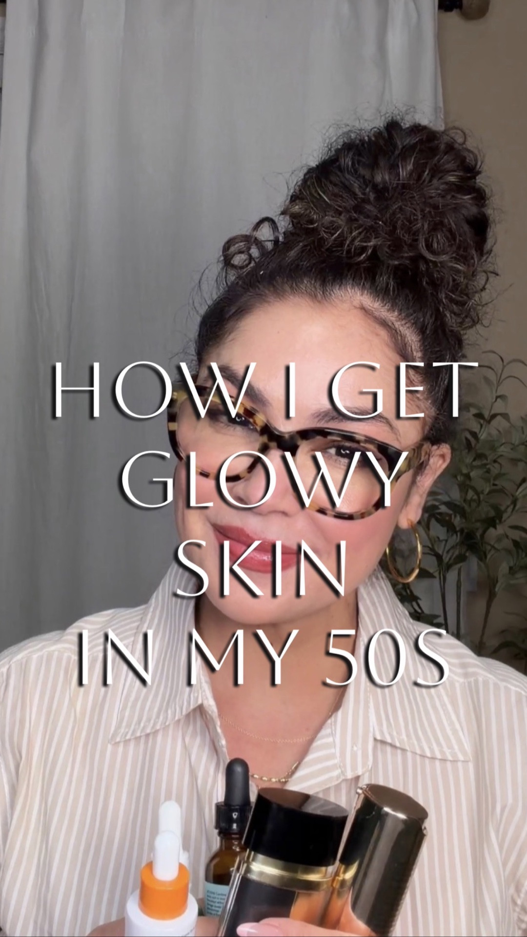 ✨ How I Get Glowy Skin in My 50s ✨

If there’s one skincare ingredient I never skip (besides sunscreen), it’s Vitamin C.

As we get older, our skin can start to look a little dull, uneven, and lose some of that natural glow. A good Vitamin C serum helps brighten the appearance of skin, supports collagen production, and protects against environmental stressors—making it one of the hardest-working products in my routine.

The best Vitamin C serum is the one you’ll use consistently. 💛

I’ve linked all of them in my LTK if you’d like to compare and find the one that’s right for you.

Lippy: pencil is Rich Mauve layered with plasma lip compound in Lady.