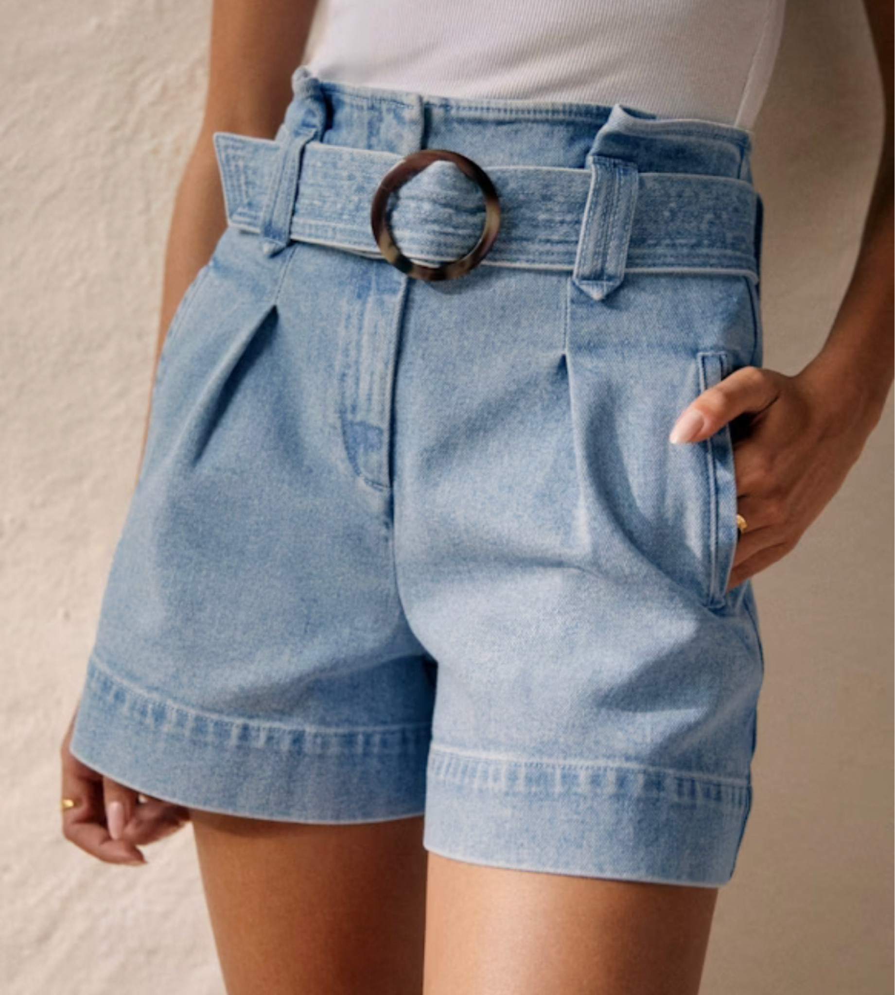 Paper bag shorts 

#LTKTravel

#LTKU #LTKOver40 #LTKSummerEdit
