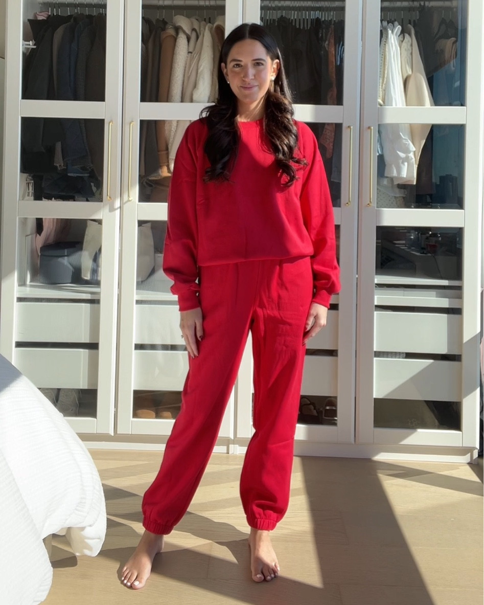 Small top 
Small bottom 

Gap, gap sale, loungewear, matching set, fall outfit 

#LTKsalealert #LTKstyletip #LTKfindsunder100