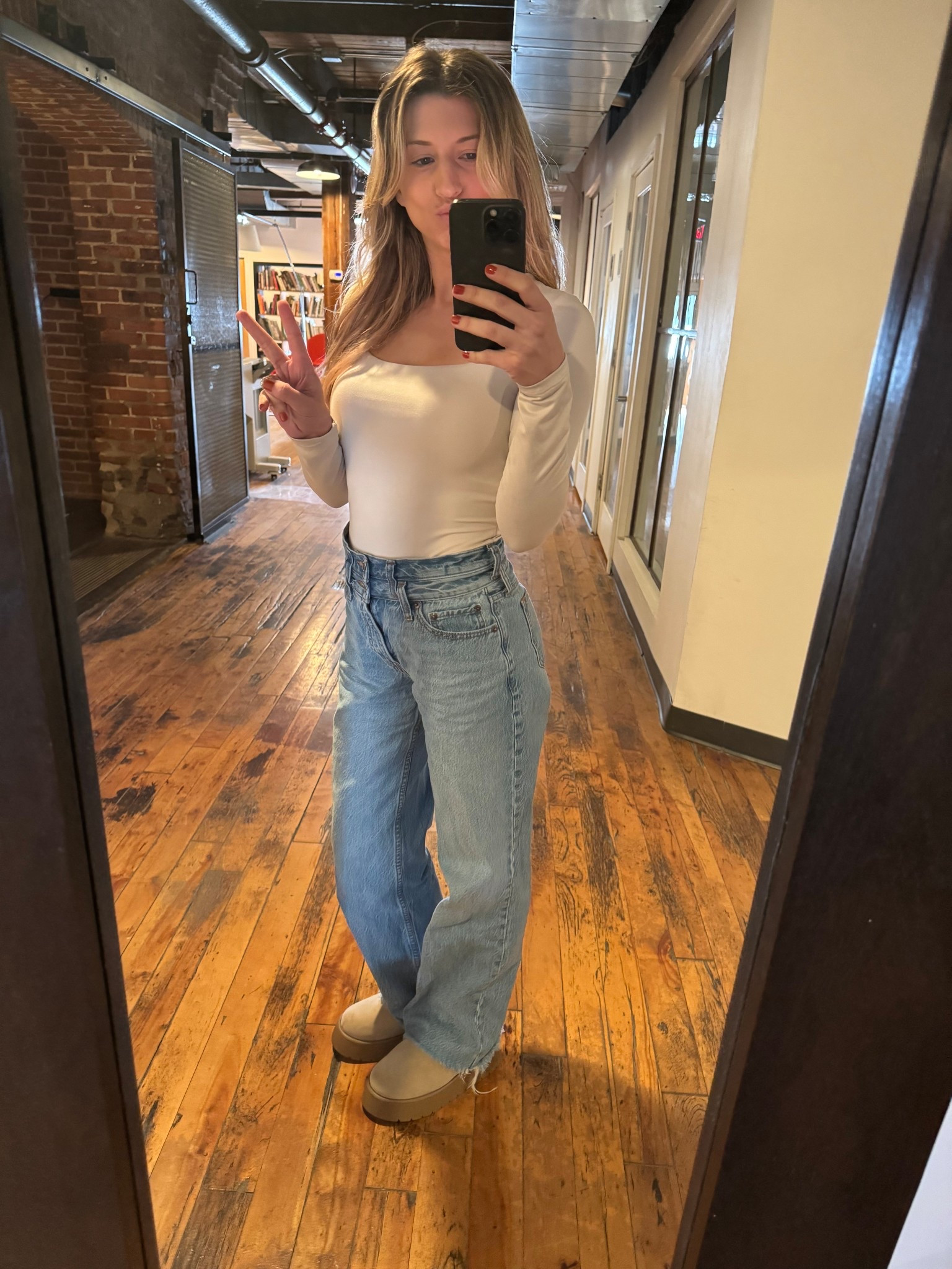 Favorite loose jeans from Abercrombie, go to basic top from H&M and platform clogs from target!

#LTKPetite #LTKFindsUnder50 #LTKWorkwear