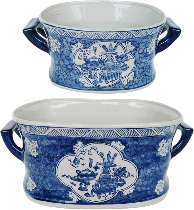 A & B Home Set of 2 Blue and White Vintage Style Kelda Planters | Amazon (US)