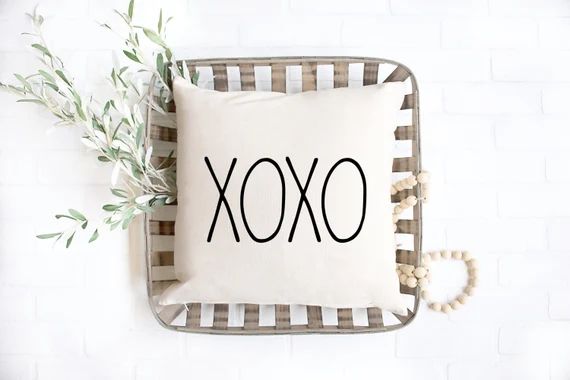 Rae Dunn Inspired XOXO Pillow Cover, Valentines Pillow Cover, Pillow Cover, Farmhouse Pillow, Wed... | Etsy (US)