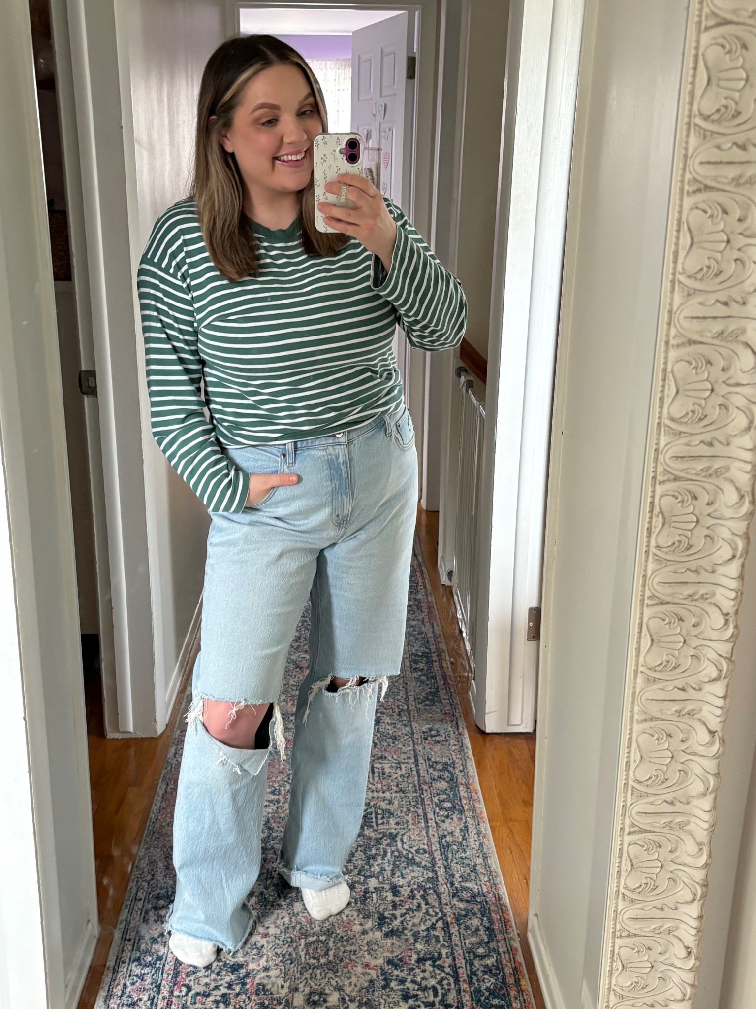 Midsize OOTD 

Freaking obsessed with this wash!
Jeans - 32 reg 

@abercrombie 




#LTKMidsize #LTKdayinmylife #LTKootd