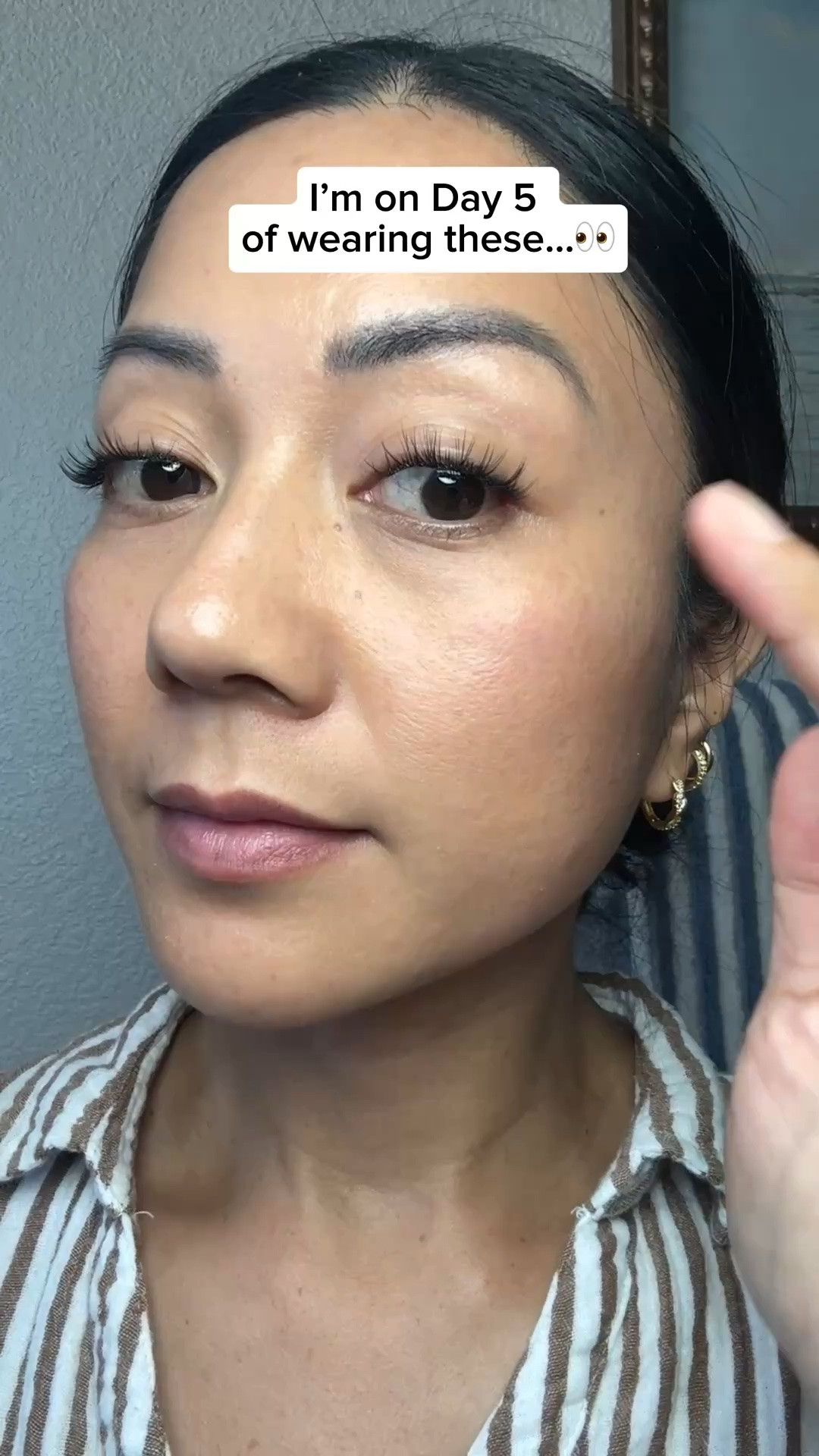 Pre-glued lash clusters save me so much time! No waiting for glue to get tacky and they STAY ON. I applied these in less than 30 mins. 🙌🏽

#LTKBeauty #LTKmomlife #LTKselfcare