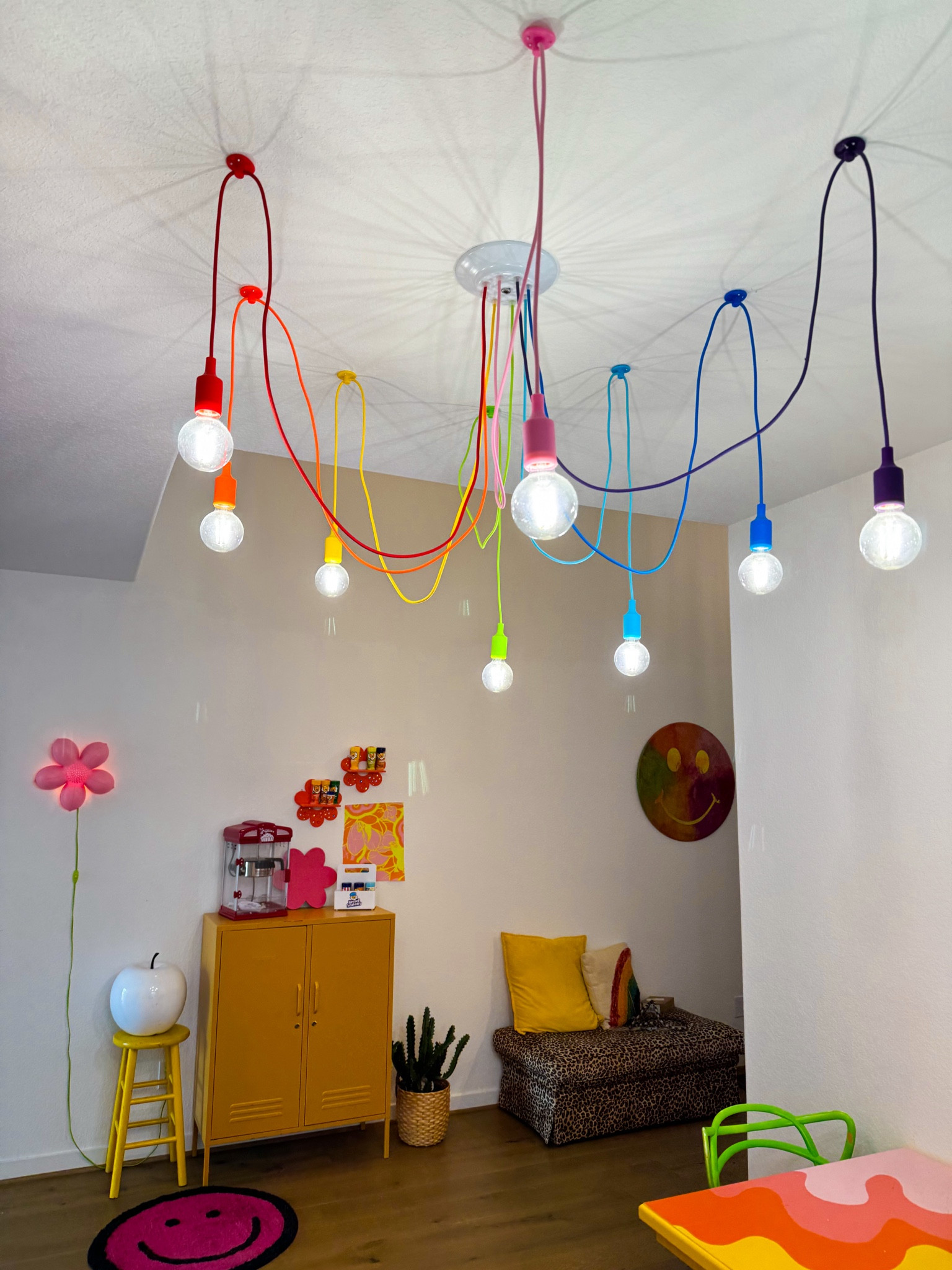 Colorful funky lighting > regular ceiling lights🌈 This piece was so easy to install & adds so much color to my office!!🤩🌈💕 