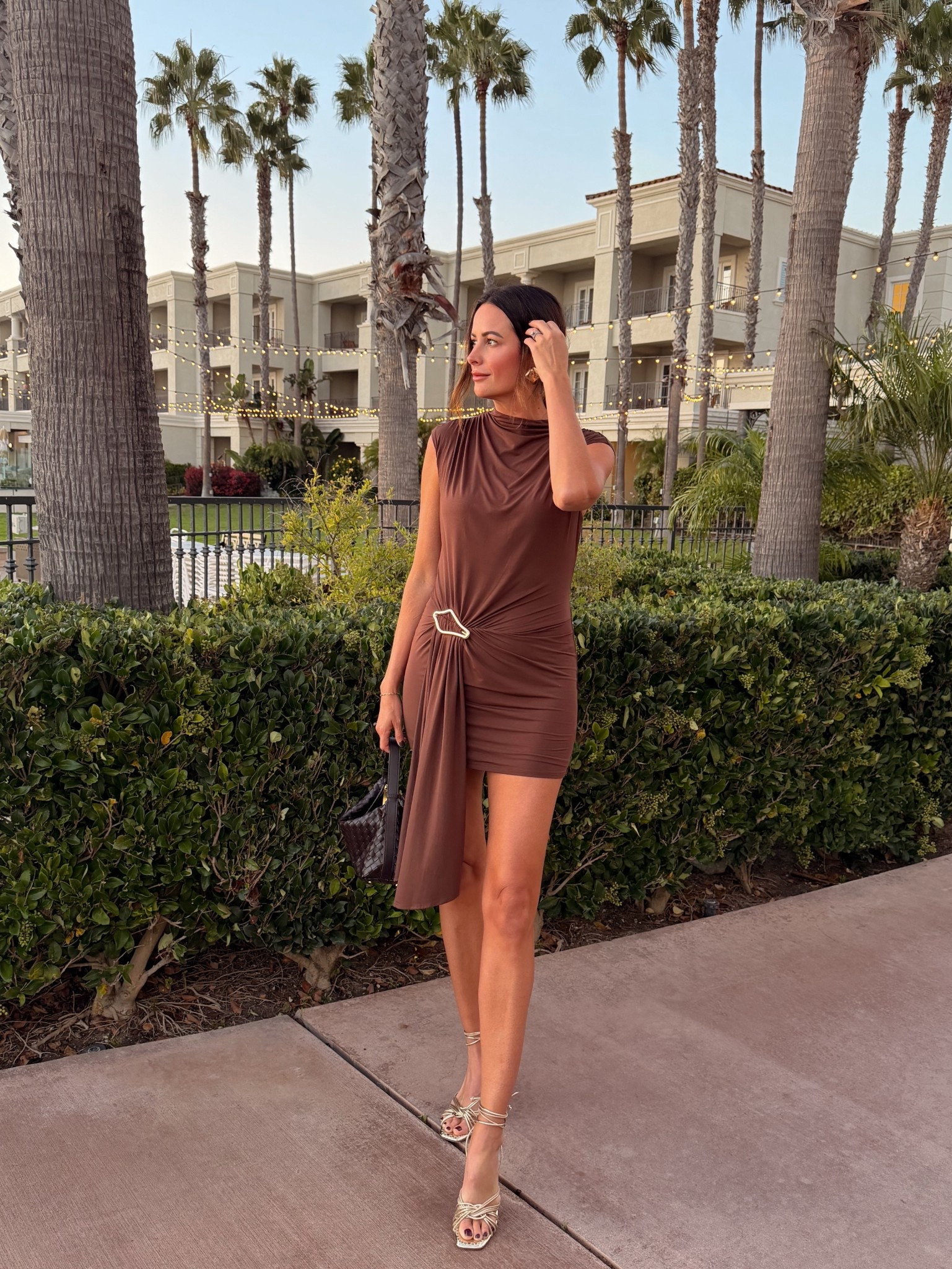 The perfect brown mini dress 

#LTKTravel #LTKStyleTip #LTKFindsUnder100