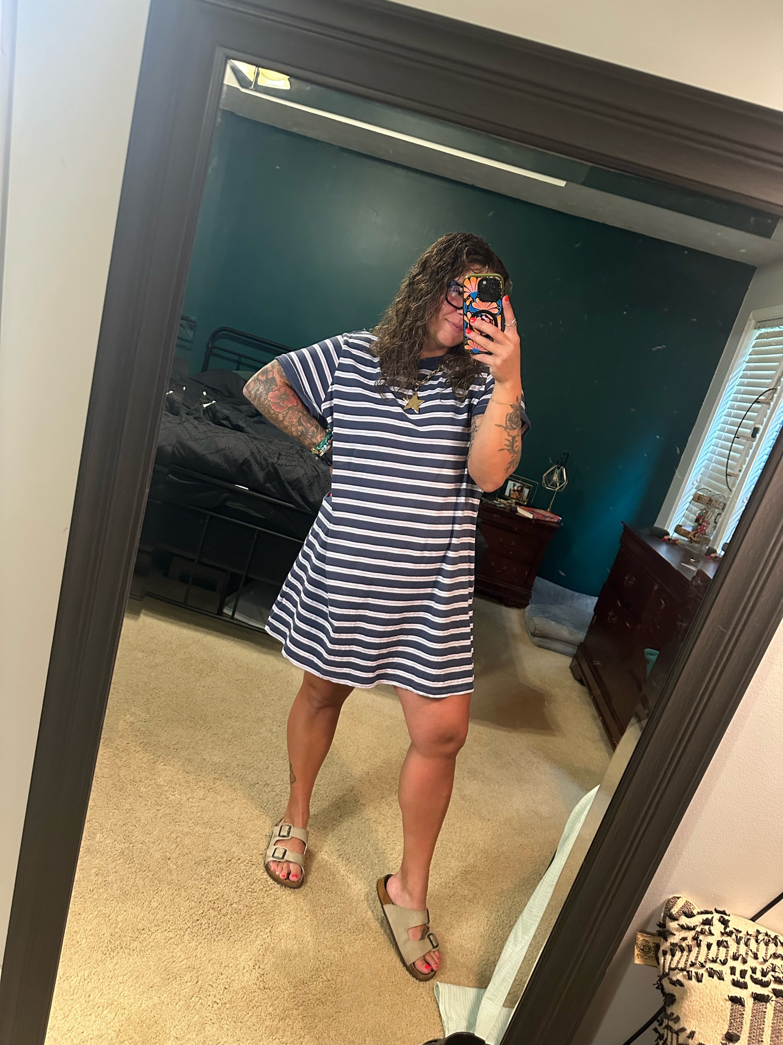 My fav throw on a go dress! 


Mom outfit // toddler mom // outfit idea // comfortable fit // old navy // summer style