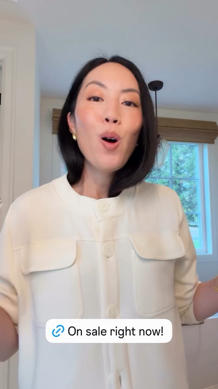 This foundation is a must buy during the sale ar Sephora. 

#cleanbeauty
#summermakeup
#makeuproutine
#HausLabs
#skincareroutine

#LTKSaleAlert #LTKgrwm #LTKvlog