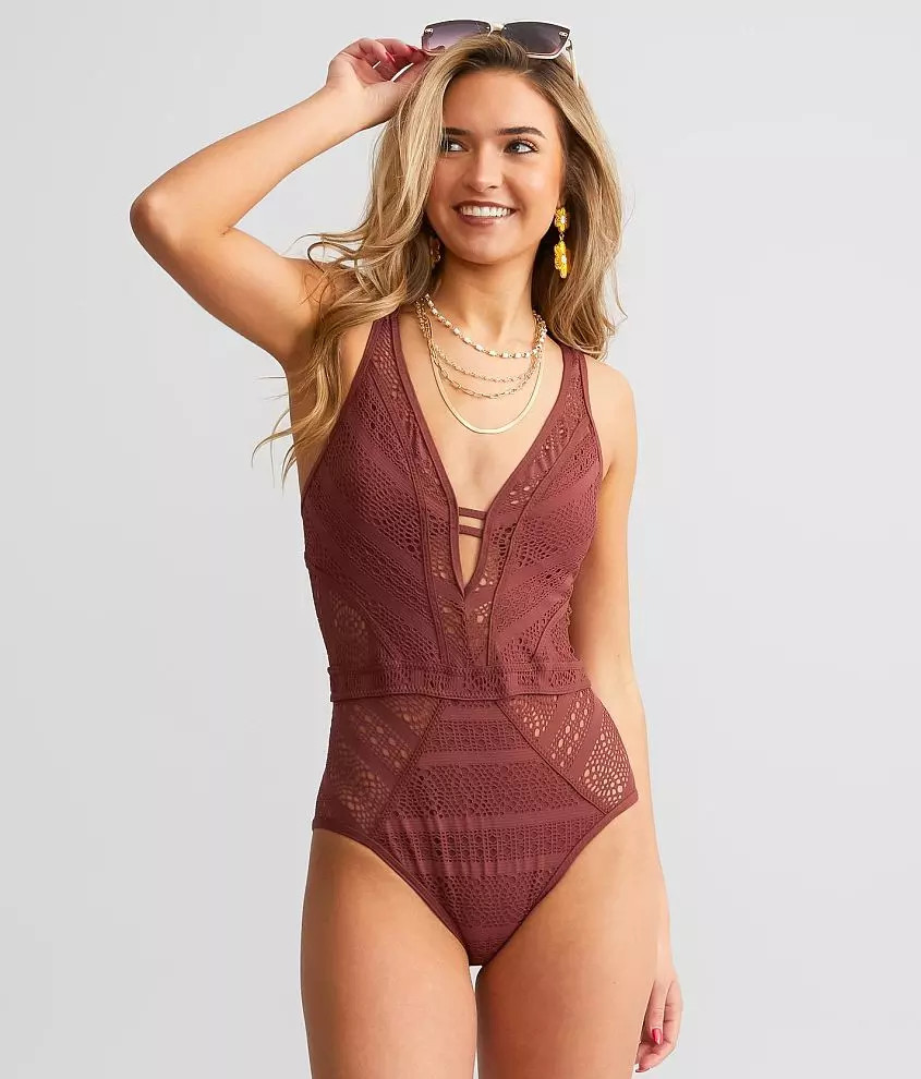 Swim Color Play Swimsuit | Buckle