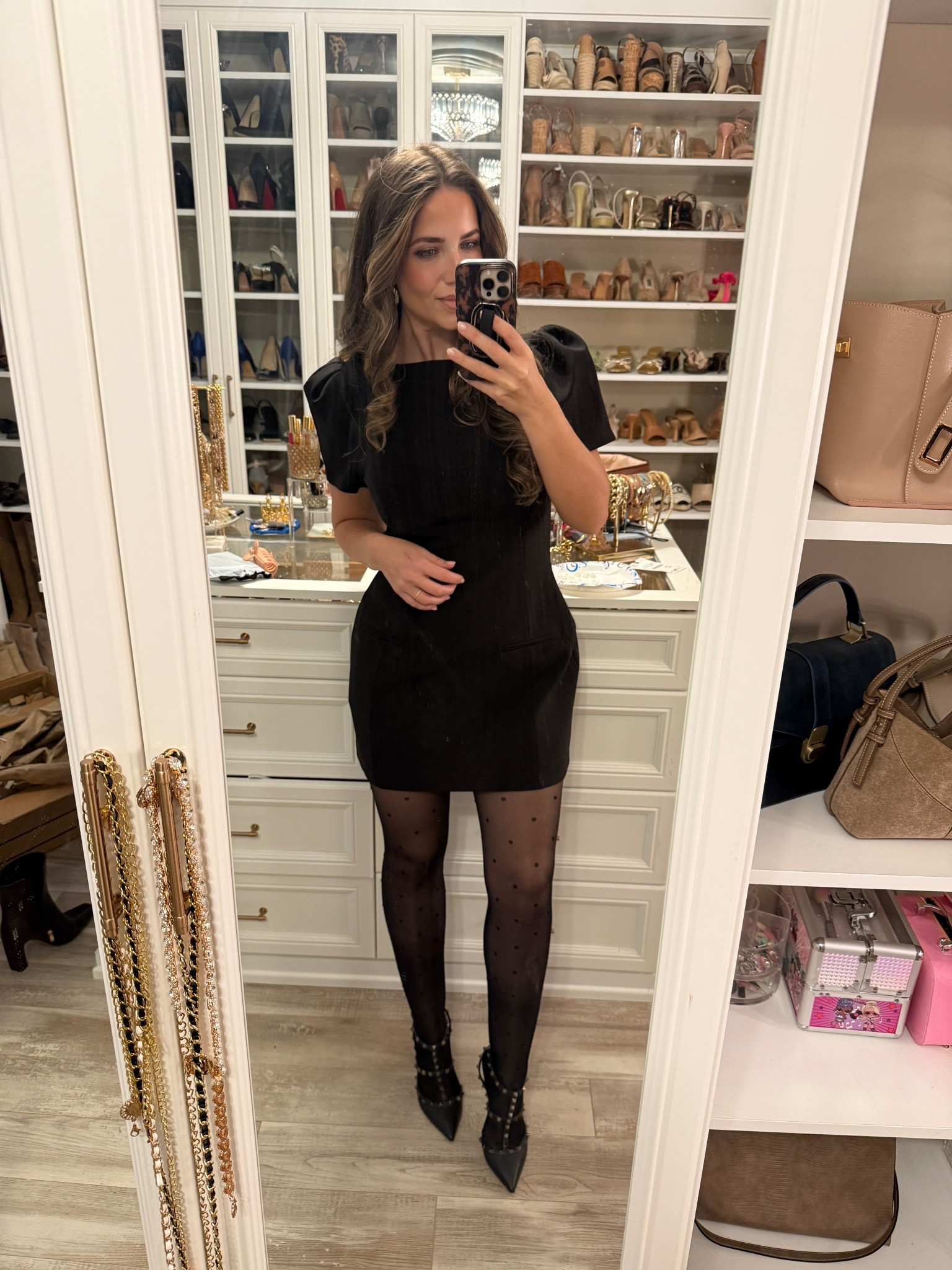 The most perfect LBD ever made!

#LTKFindsUnder50 #LTKFindsUnder100