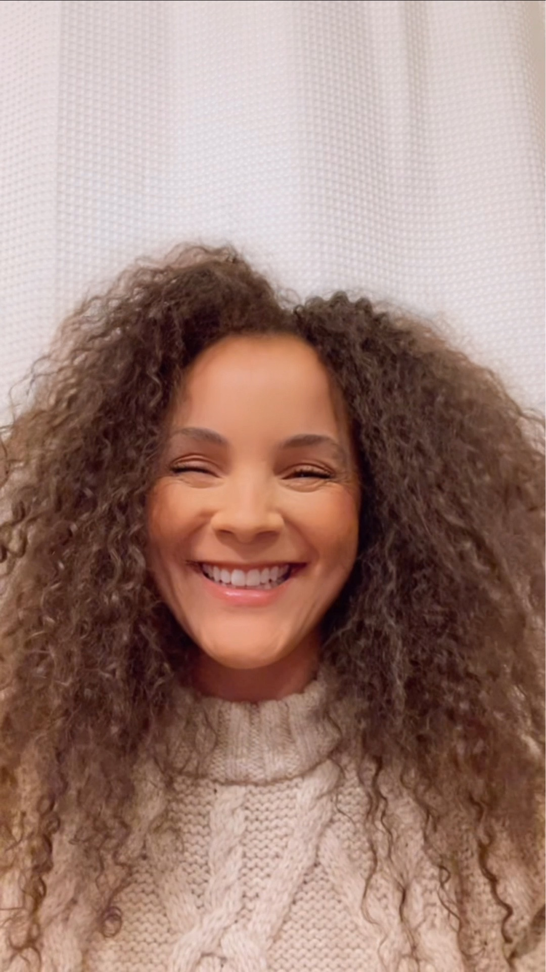 Hi, it’s me! ☺️

Wishing you a happy holidays on behalf of Glam for Everyone. We can’t wait to glam you for your wedding and special events in 2026!✨

#massachusettsmakeupartist #ctmakeupartist  #rimakeupartist #vermontmakeupartist #nhmakeupartist maine makeup artist destination makeup artist traveling makeup artist

#LTKgrwm #LTKWedding #LTKBeauty