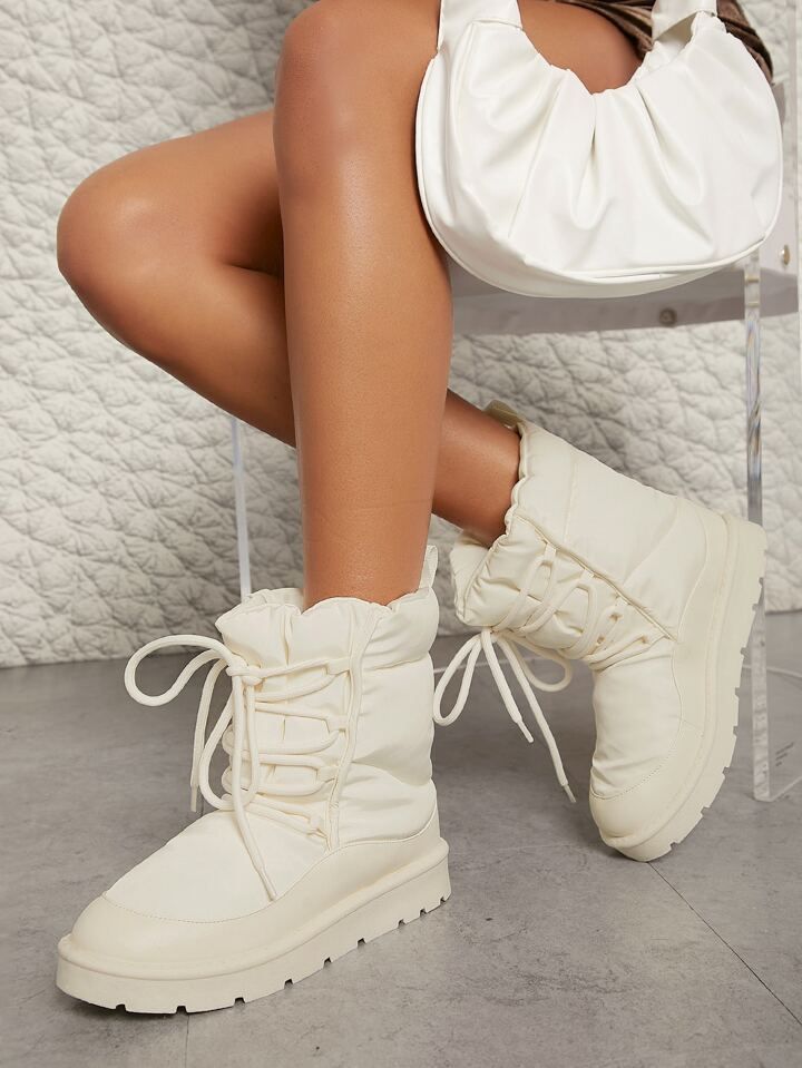 Round Toe Rubber Sole Puffy Winter Boots | SHEIN