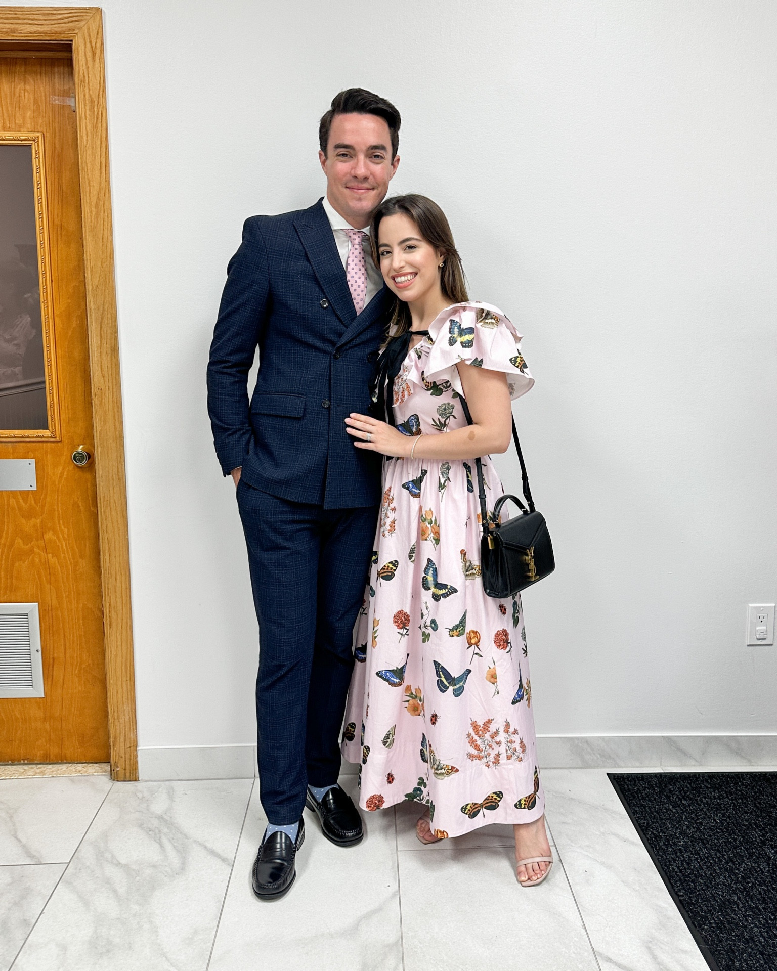 Beautiful butterfly print pink midi dress! So perfect for Spring and Summer



#LTKSeasonal #LTKstyletip #LTKwedding