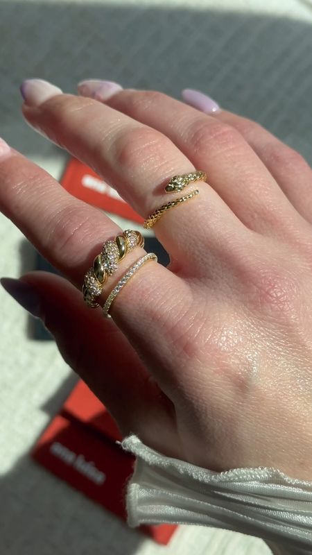 These gold rings are going to be on repeat! 
Ana Luisa is having a MOTHER'S DAY SALE: BUY 2 GET 25% OFF, BUY 3+ GET 30% OFF
Free Shipping & Exchanges


 @analuisany 
#analuisa 
#analuisany #analuisaambassador 

#LTKVideo #LTKsalealert #LTKfindsunder100
