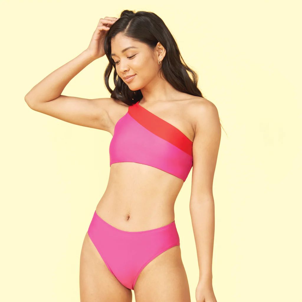 The Sidestroke Bikini Top | SummerSalt
