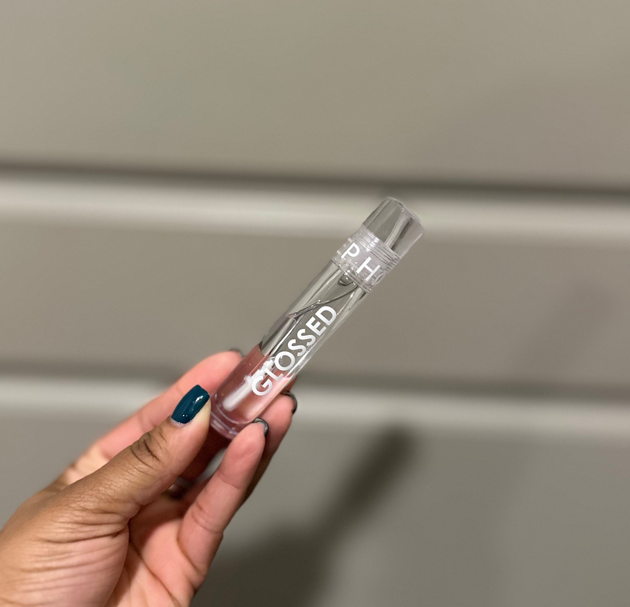 Who doesn’t love a good clear gloss? 

#LTKFindsUnder50 #LTKBeauty
