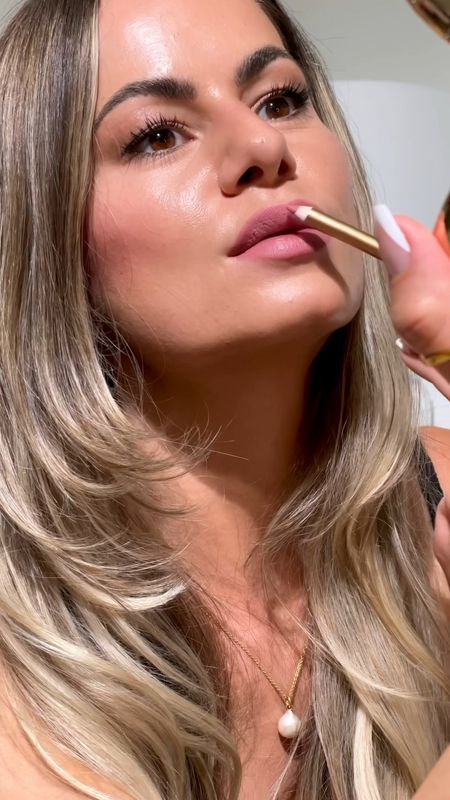 Favorite lip combo for an everyday makeup look 💋

Dior lip oil in shade Rosewood. Charlotte Tilbury lipliner in Pillow Talk.

Lipstick, lipgloss, lip oil, lipliner, Dior, Charlotte tilbury, makeup, Sephora, lip swatch, beauty, cosmetics. 

#LTKunder50 #LTKstyletip #LTKbeauty