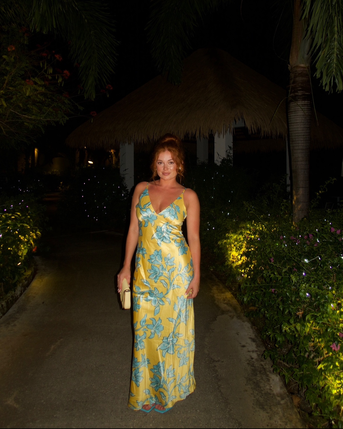 last nights dinner dress 💛 

Wearing a size small 💛

#LTKTravel #LTKStyleTip #LTKGiftGuide