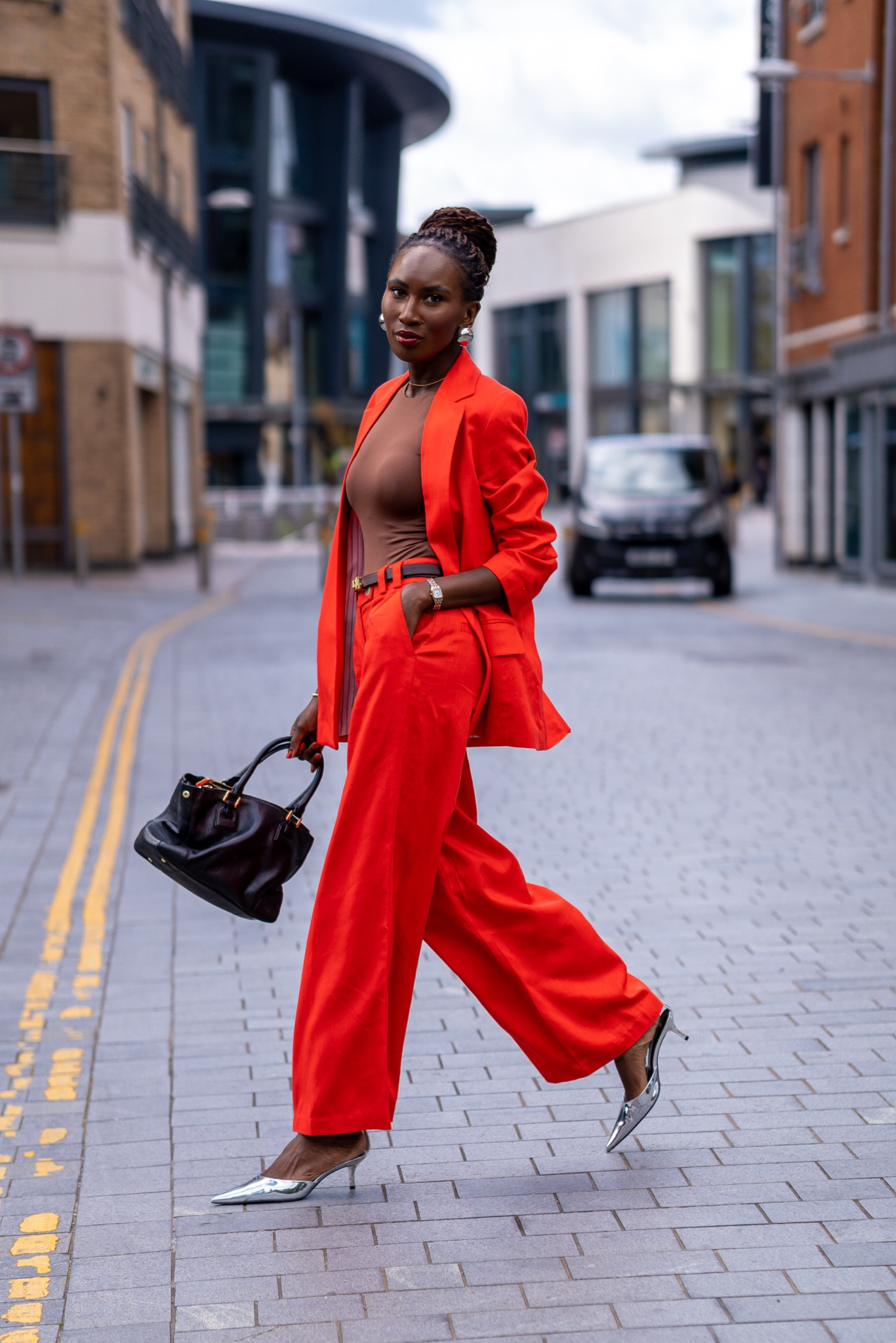 Red suit, linen suit, women’s suit, wide leg trousers, straight leg trousers, tailored trousers, silver mules, silver kitten heels, black handbag, leather handbag, workwear outfit, office outfits, work inspiration, colourful outfit, Mango, Phase Eight, Never Fully Dressed, ASOS, Free People

#LTKeurope #LTKSeasonal #LTKstyletip