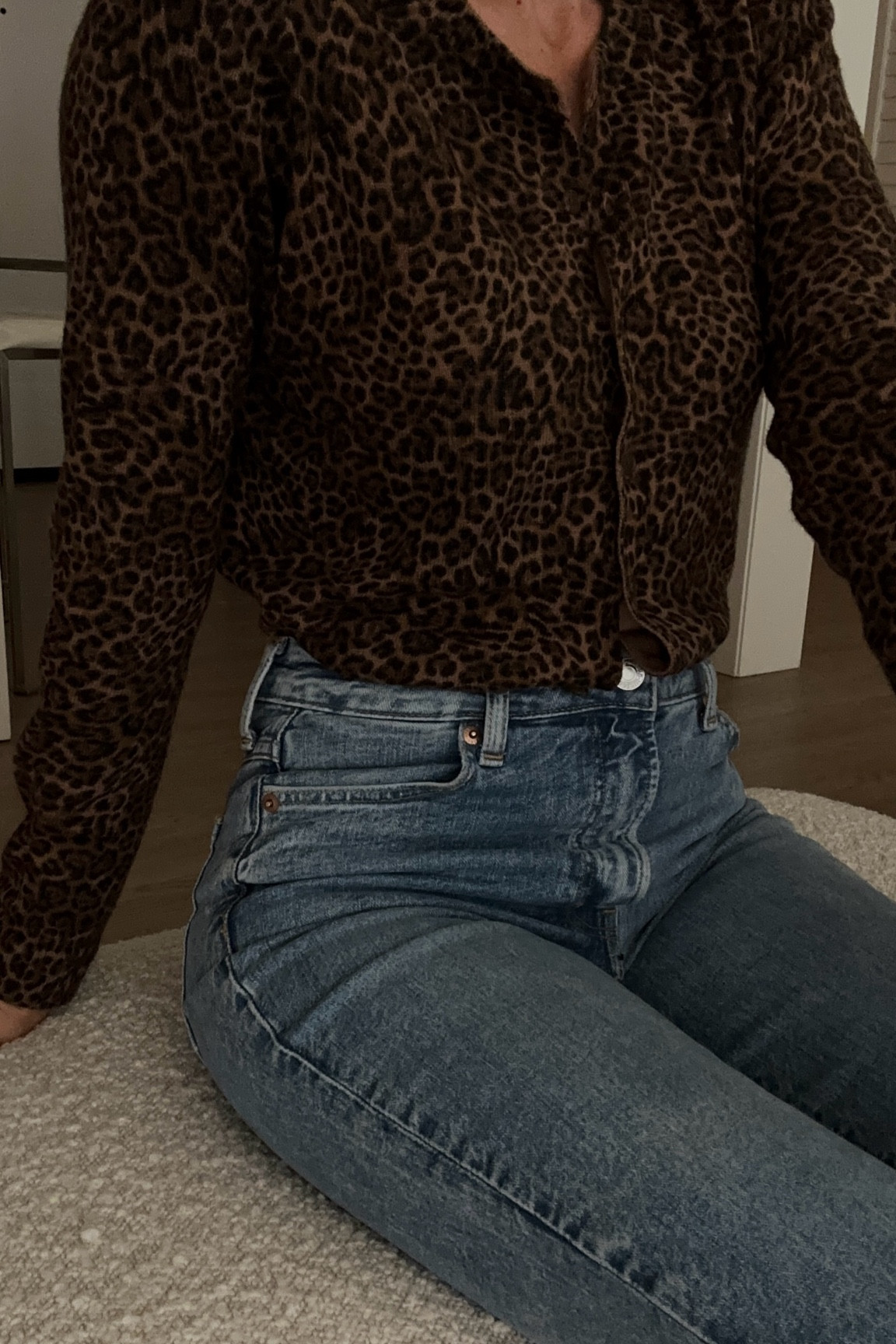 Leopard cardigan 
Fall outfit 