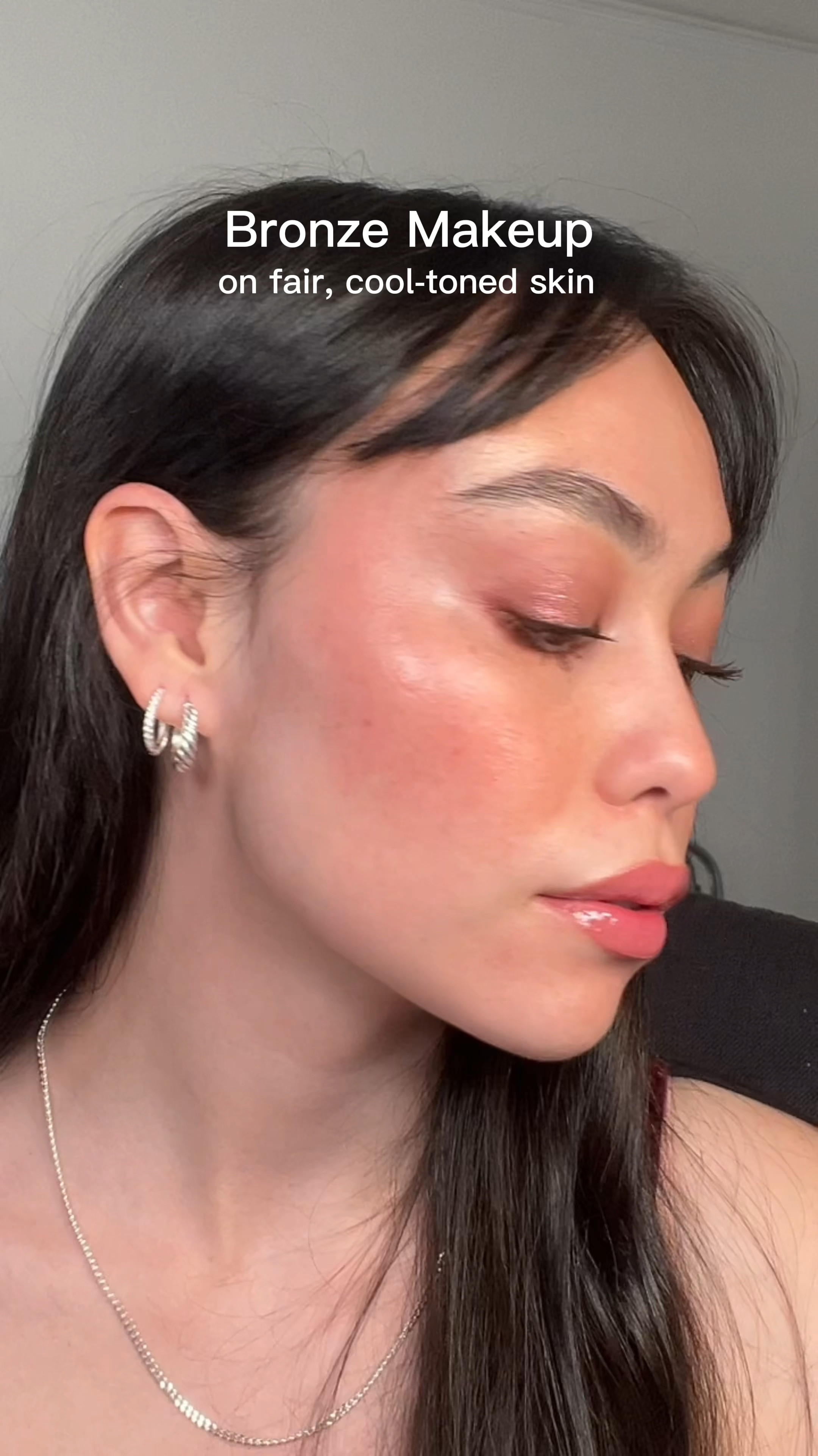Rose Gold Makeup = Bronze Makeup for cool toned girlies!! If I want a warmer look, I’ll opt for some rosy neutral-leaning warm shades. This gives us just the right amount of warmth without looking orange!!

@kulfi.beauty brow gel
@milkmakeup Cloud Glow Priming Foam
@merit “Solstice” Day Glow Dewy Highlighting Balm
@kajabeauty “Strawberry Sorbet” Dewy Bar Blush & Lip Balm
@danessamyricksbeauty “Exposed” Color Fix Eye Paint
@patricktabeauty Major Dimension II Rose Eyeshadow Palette
@shiseido eyelash curler
@tower28beauty Make Waves Mascara “Brown”
@onesize Pink Setting Powder
@kosas “Mega” Hotliner 
@hauslabs “Macaron” Lip Glaze

#bronzemakeup #rosegold #rosegoldmakeup #summermakeup #meritbeauty #newmakeup #milkmakeup #dewymakeup #kajabeauty #hauslabs #kosas #kosaslipliner #brownmascara #danessamyricks #patricktabeauty #patricktaeyeshadow #patrickta #kulfibeauty #cloudglowprimer #glossylips #lipglaze 

#LTKbeauty
