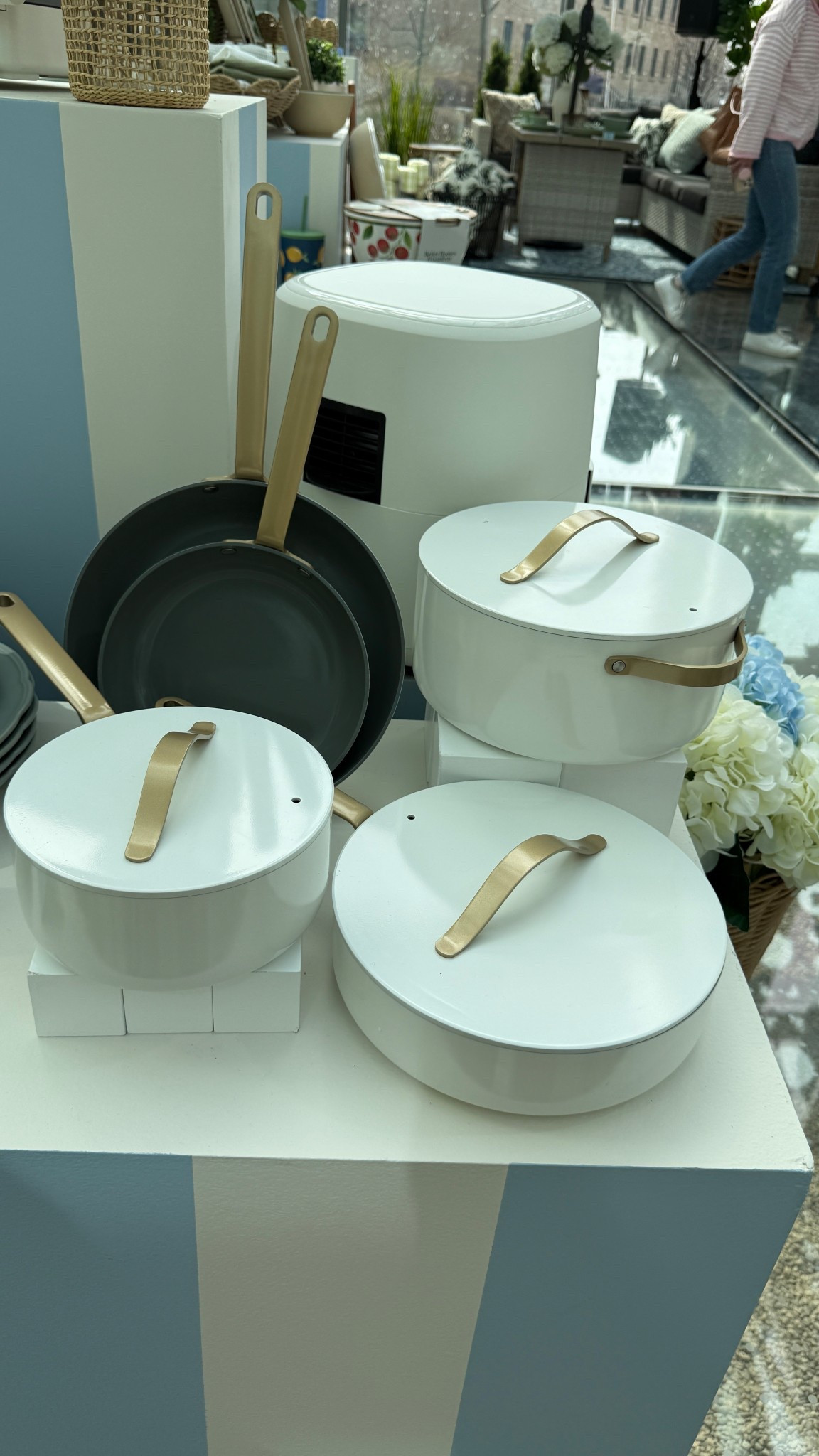 Drew Barrymore home goods! 

#LTKhome #LTKcanada #LTKwedding