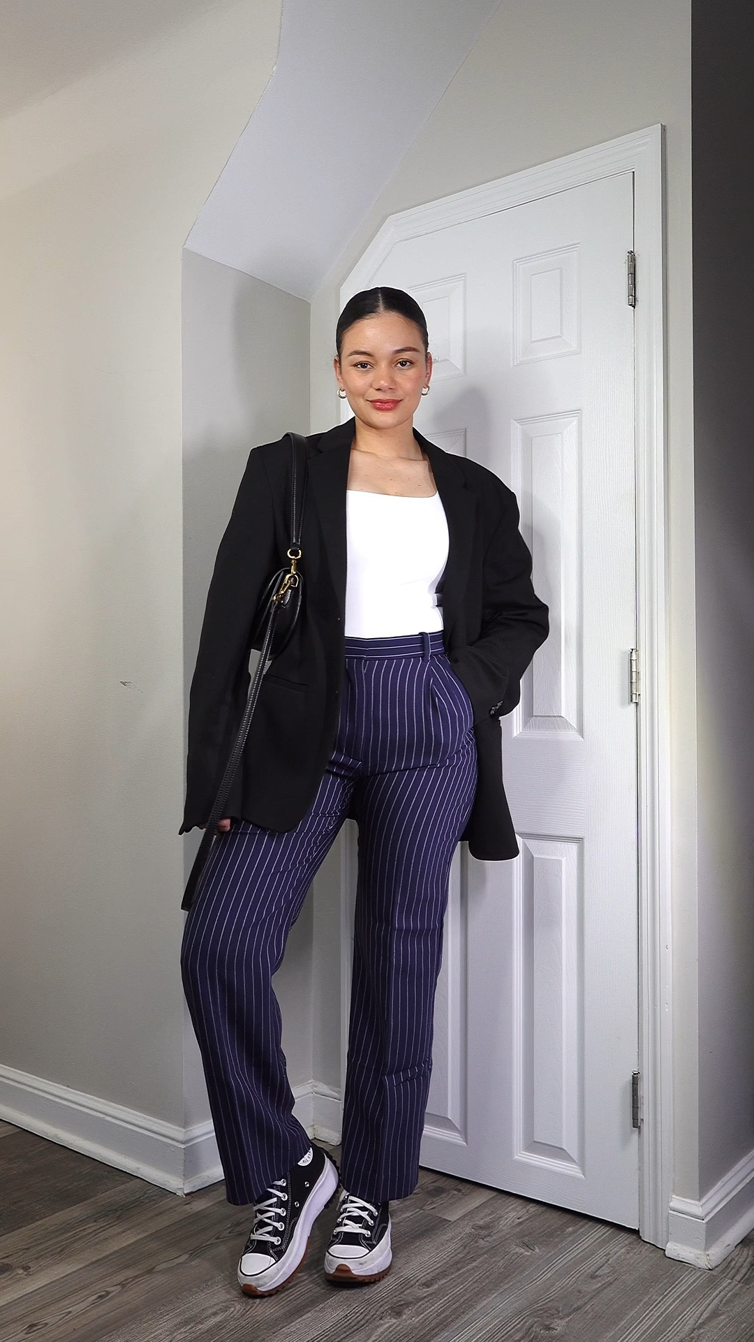 Tailored Relaxed Straight Pant + Your husband’s blazer= the perfect fit.