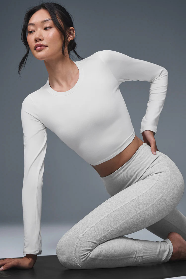 Core: WhiteShop All | Alo Yoga (US)