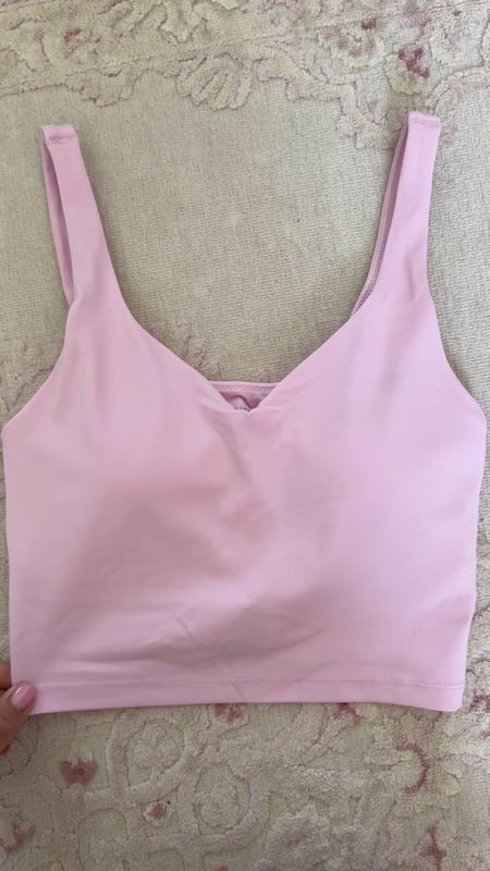 Pink aerie Sports bra
Longer fit 

#LTKfitness #LTKsummer #LTKtravel