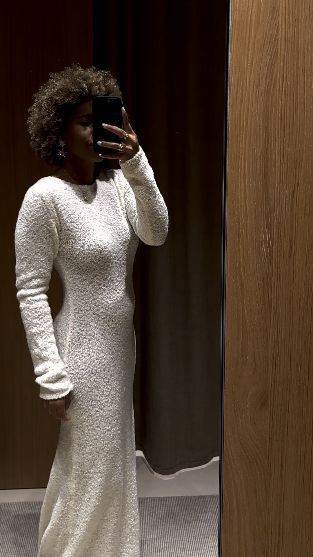 This Massimo Dutti limited edition bouclé dress is divine 🤍 #nyelook #massimodutti #elegantsoirée

#LTKHoliday #LTKSeasonal #LTKStyleTip