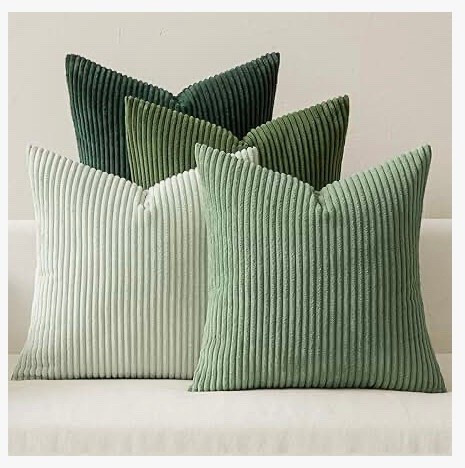 Green comfort Christmas 💚🌲

#LTKHoliday #LTKSeasonal #LTKHome