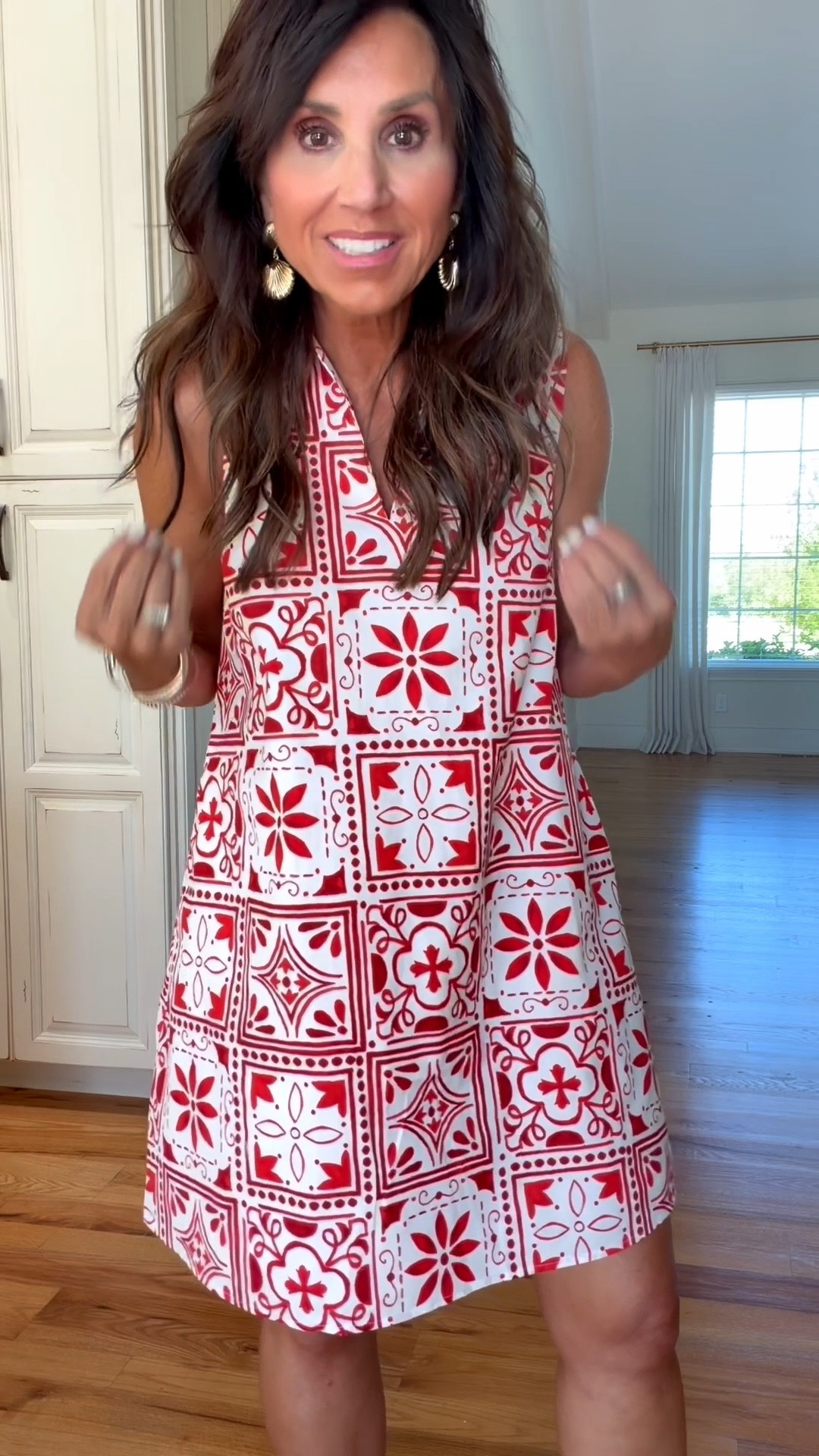 The Summer Collection with AVARA
Cyndi15 for 15% off 

Dress - xs

@avara #avaraista

#LTKOver40 #LTKSeasonal