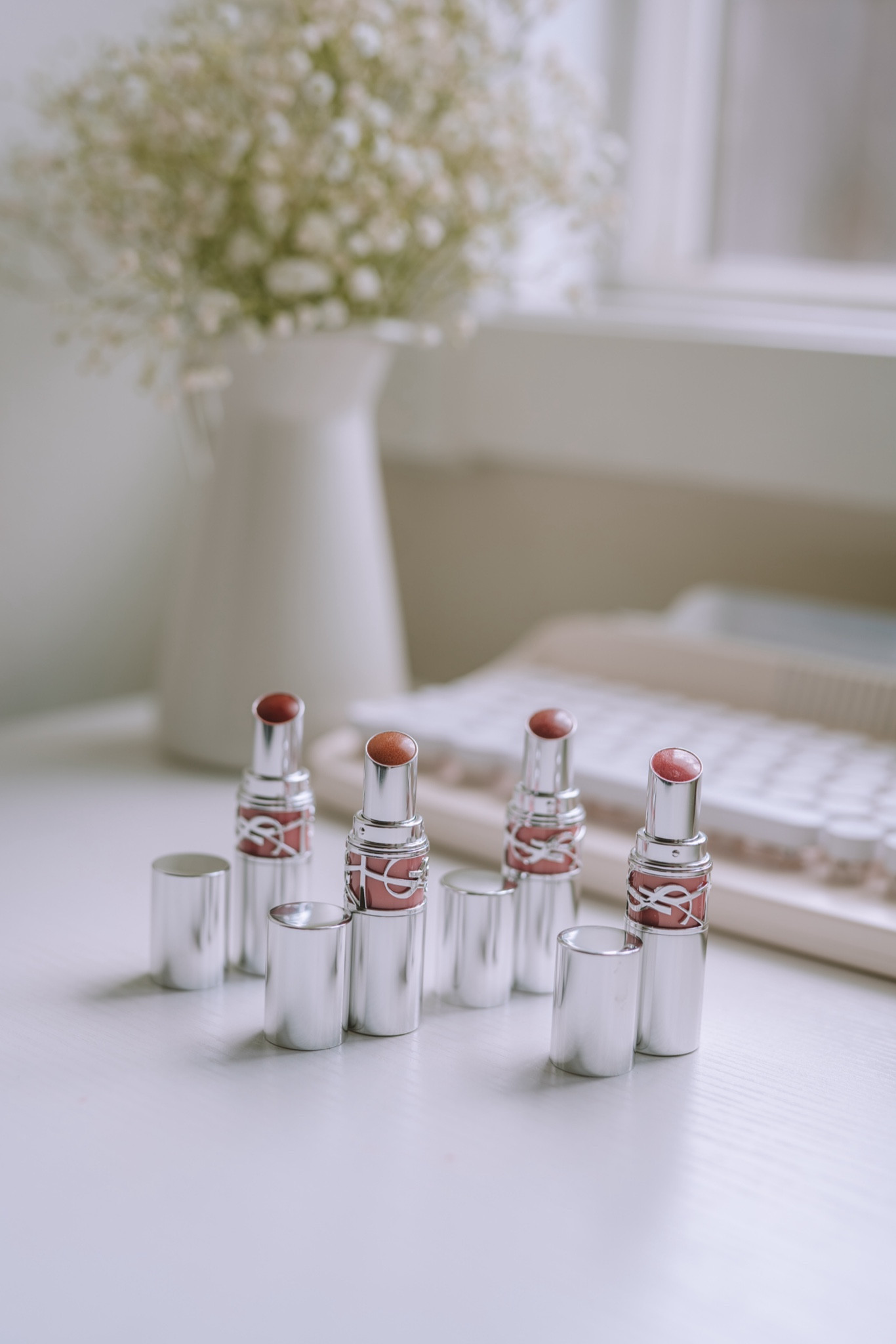 ENRICHED WITH SIX NOURISHING OILS, YSL LOVESHINE LIP OIL STICK IS AS LUXURIOUS AS A LIPSTICK AND AS NOURISHING AS AN OIL.

Sephora, lip stick, lip oil, lip tint, nude lipsticks, hydrating lipstick, make up, make up of the day

#LTKbeauty