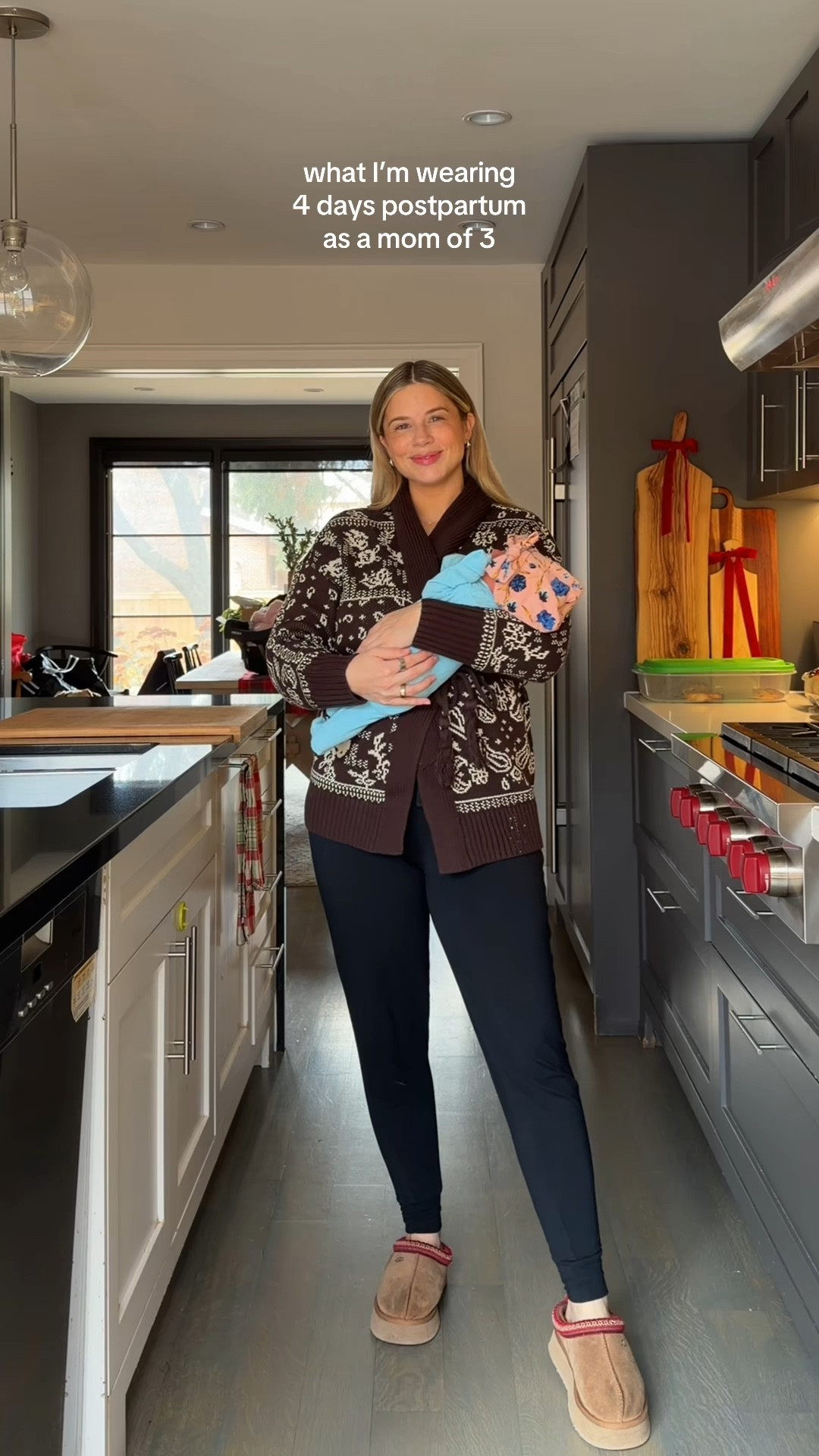 Sweater is Abercrombie but unable to link 😭

#LTKmaternity #LTKfall #LTKcanada