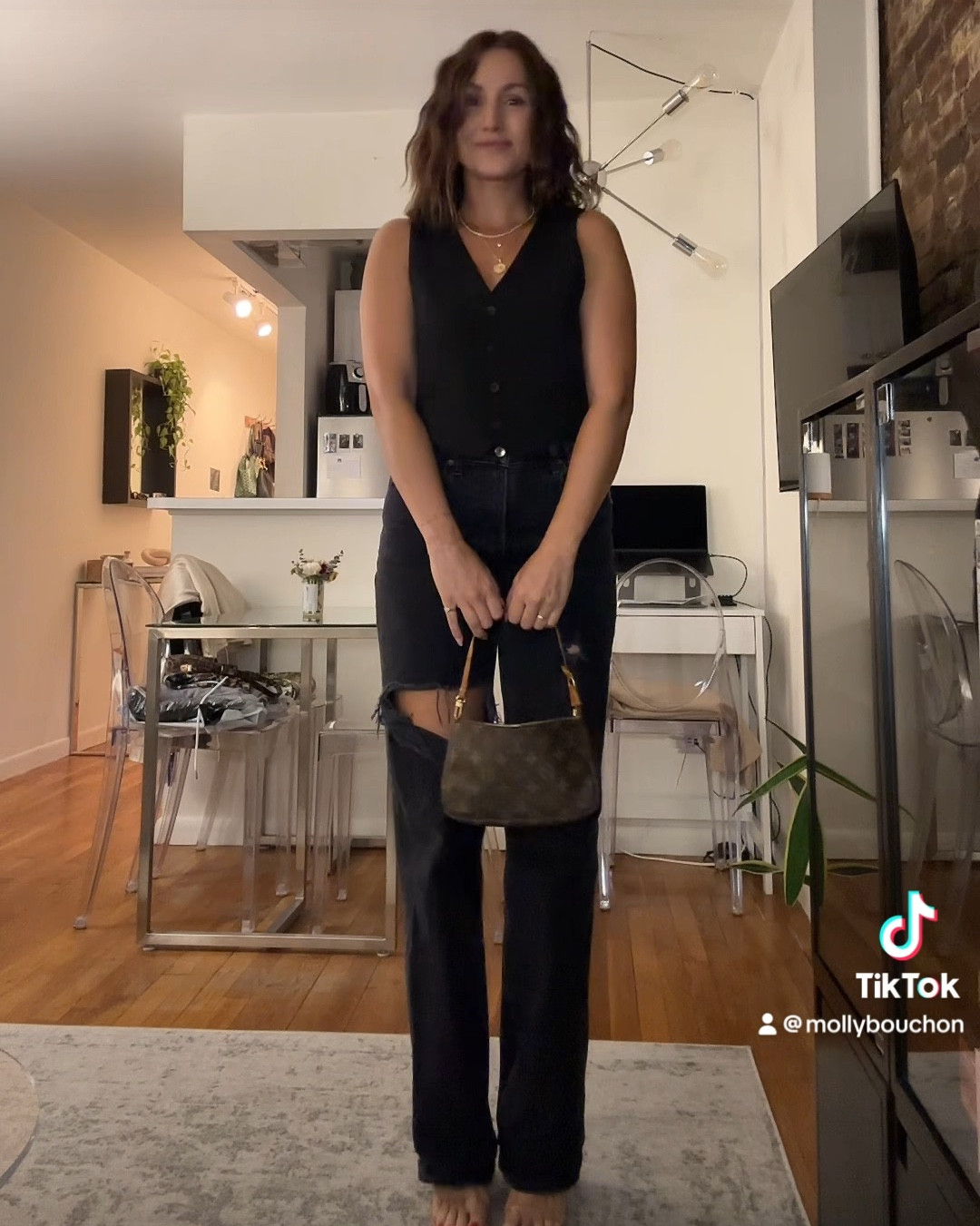 🖤🖤🖤

#LTKItBag #LTKStyleTip #LTKFindsUnder100